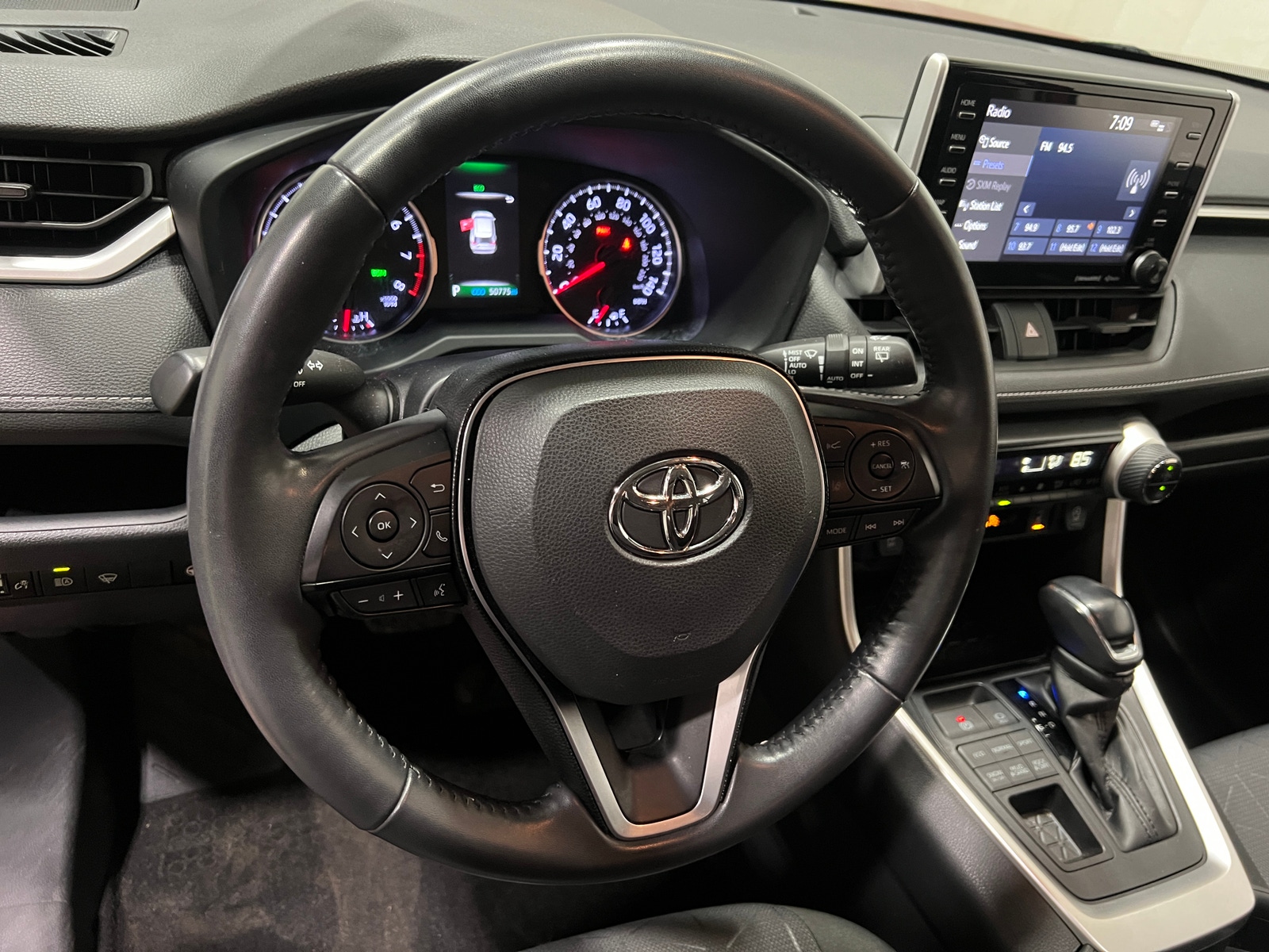 Thumbnail: 2020 Toyota RAV4 - 5