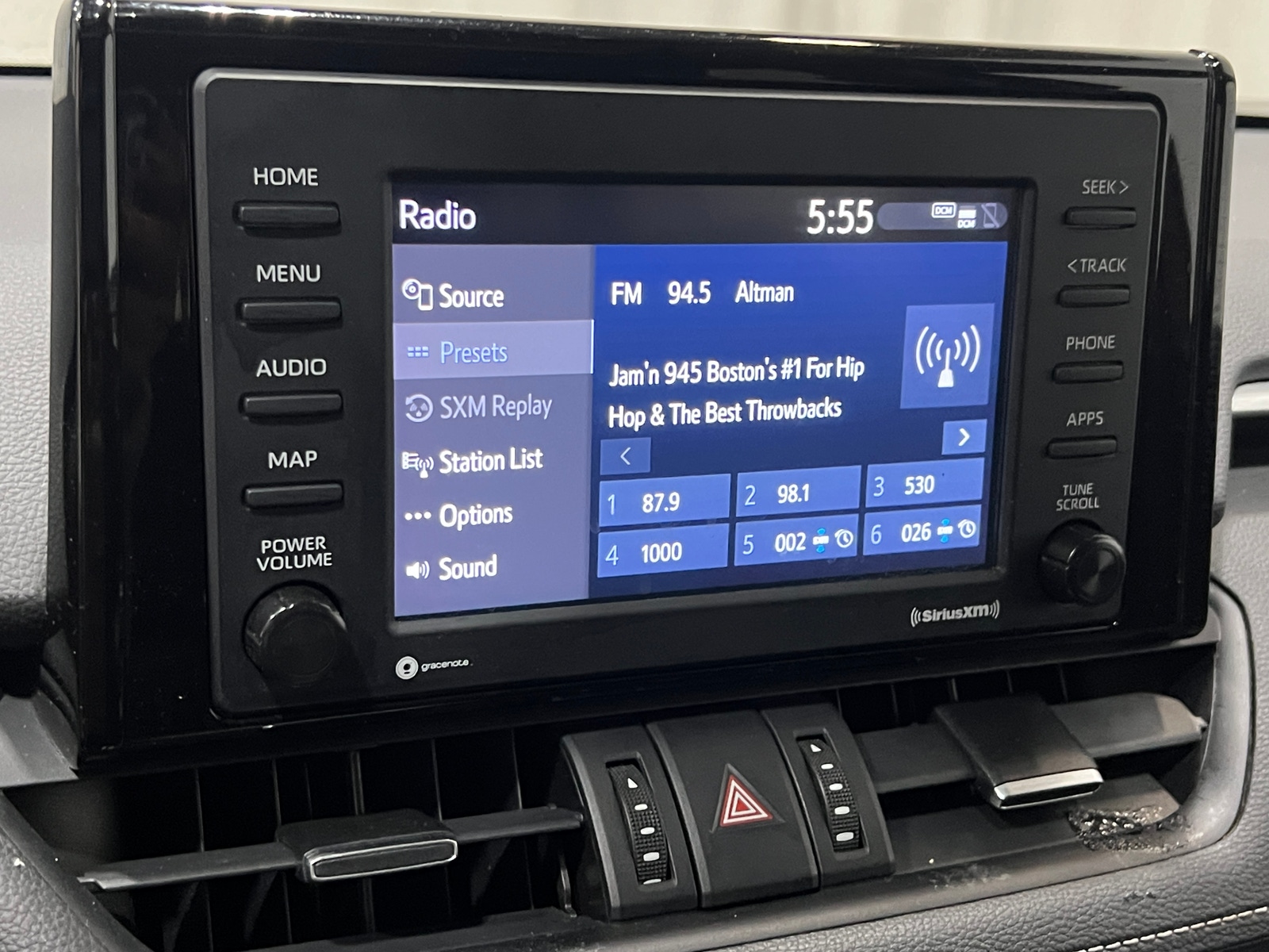 Thumbnail: 2021 Toyota RAV4 - 3