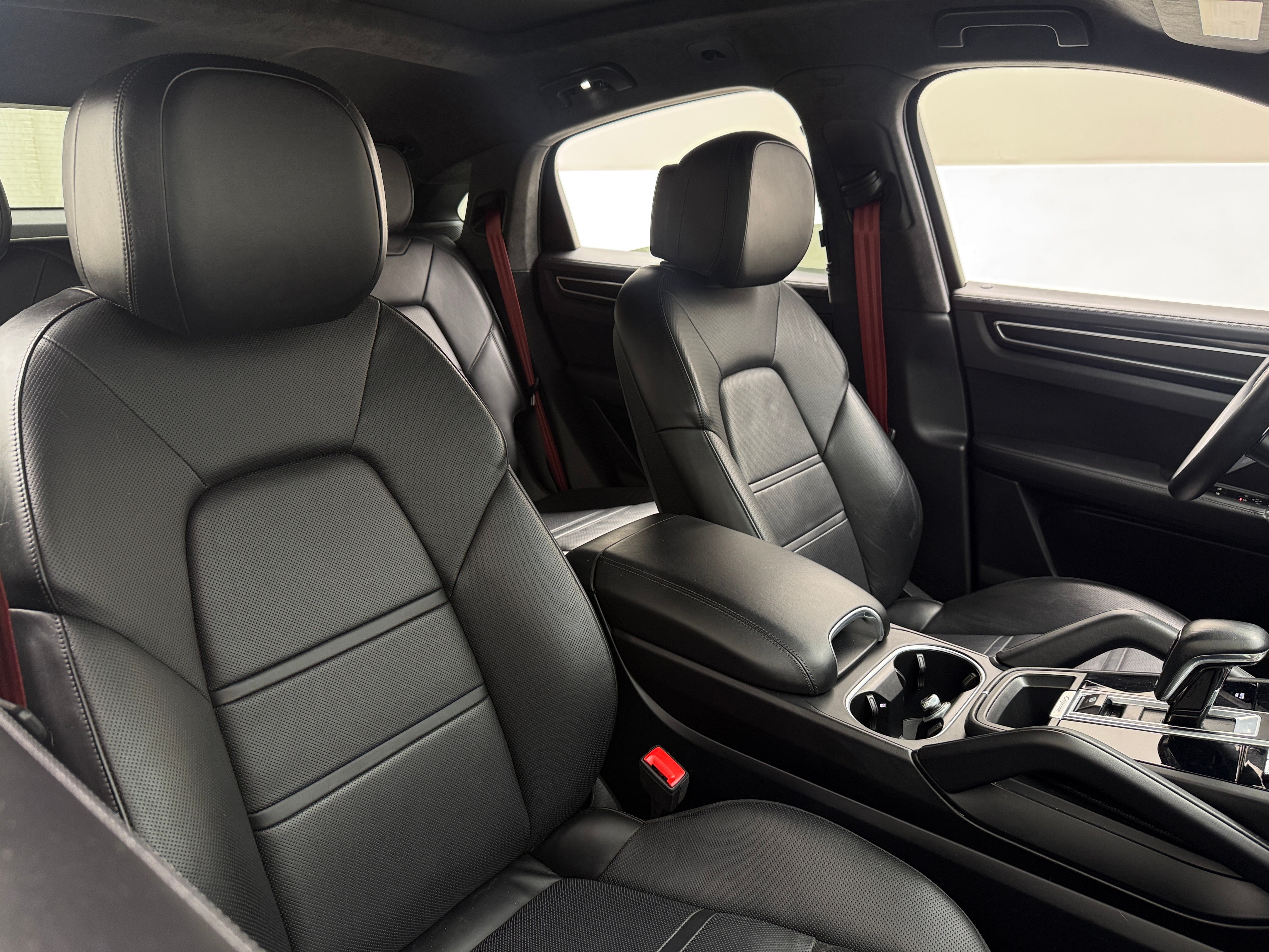 2021 Porsche Cayenne Coup