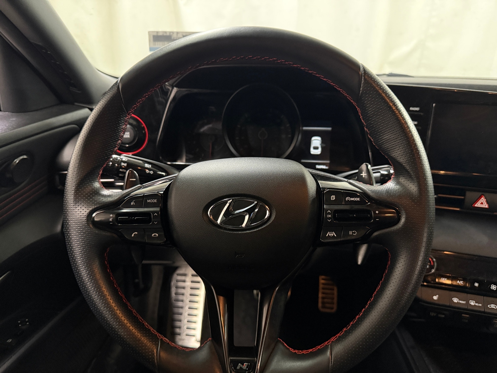 Thumbnail: 2022 Hyundai Elantra - 5