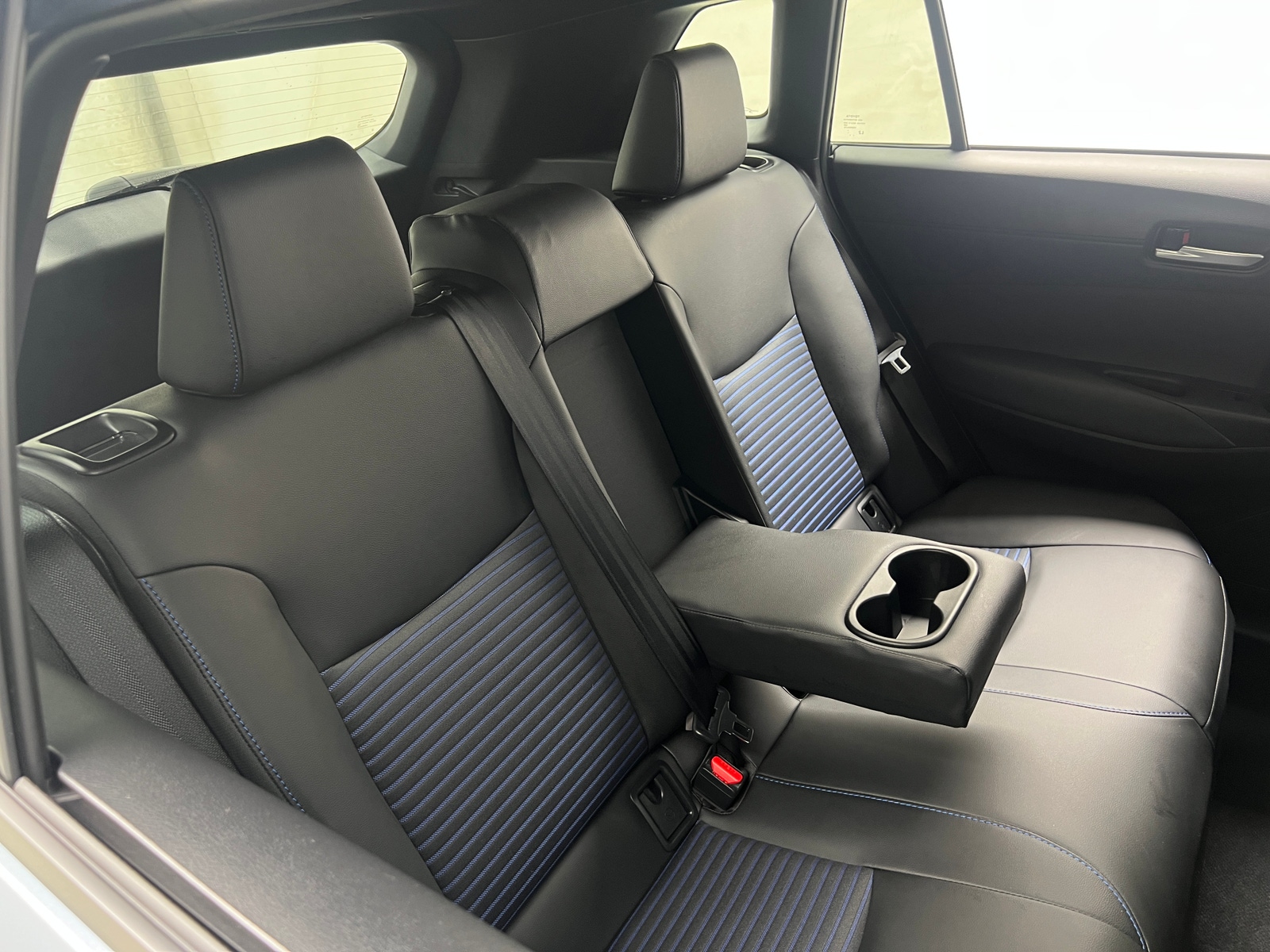 Thumbnail: 2024 Toyota Corolla Cross - 6