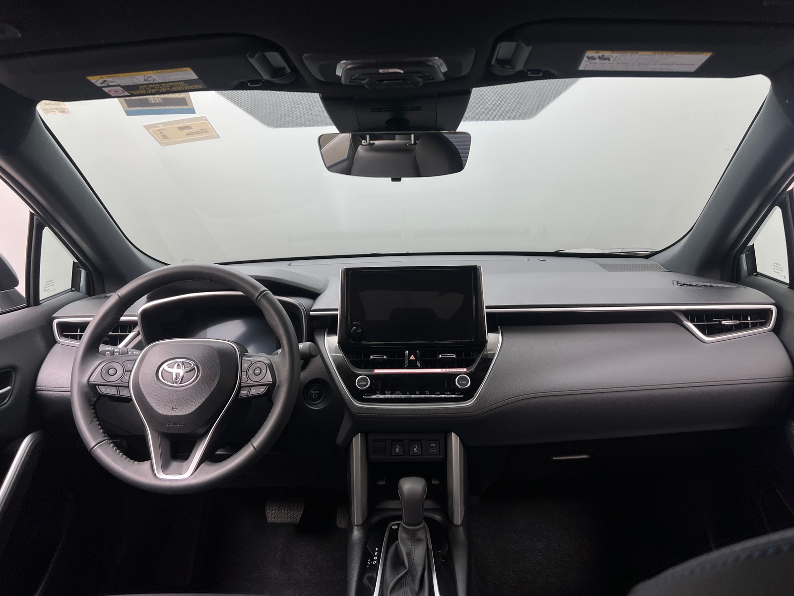 Thumbnail: 2024 Toyota Corolla Cross - 3