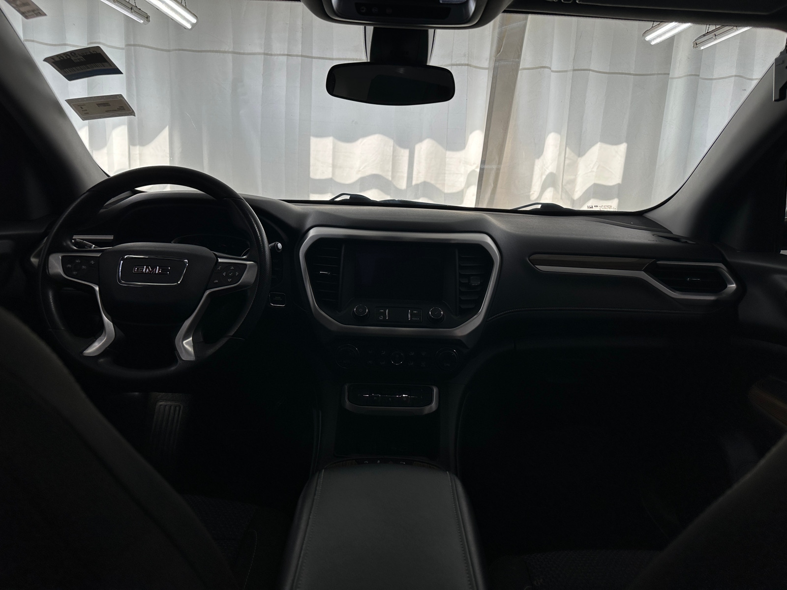 Thumbnail: 2023 GMC Acadia - 3