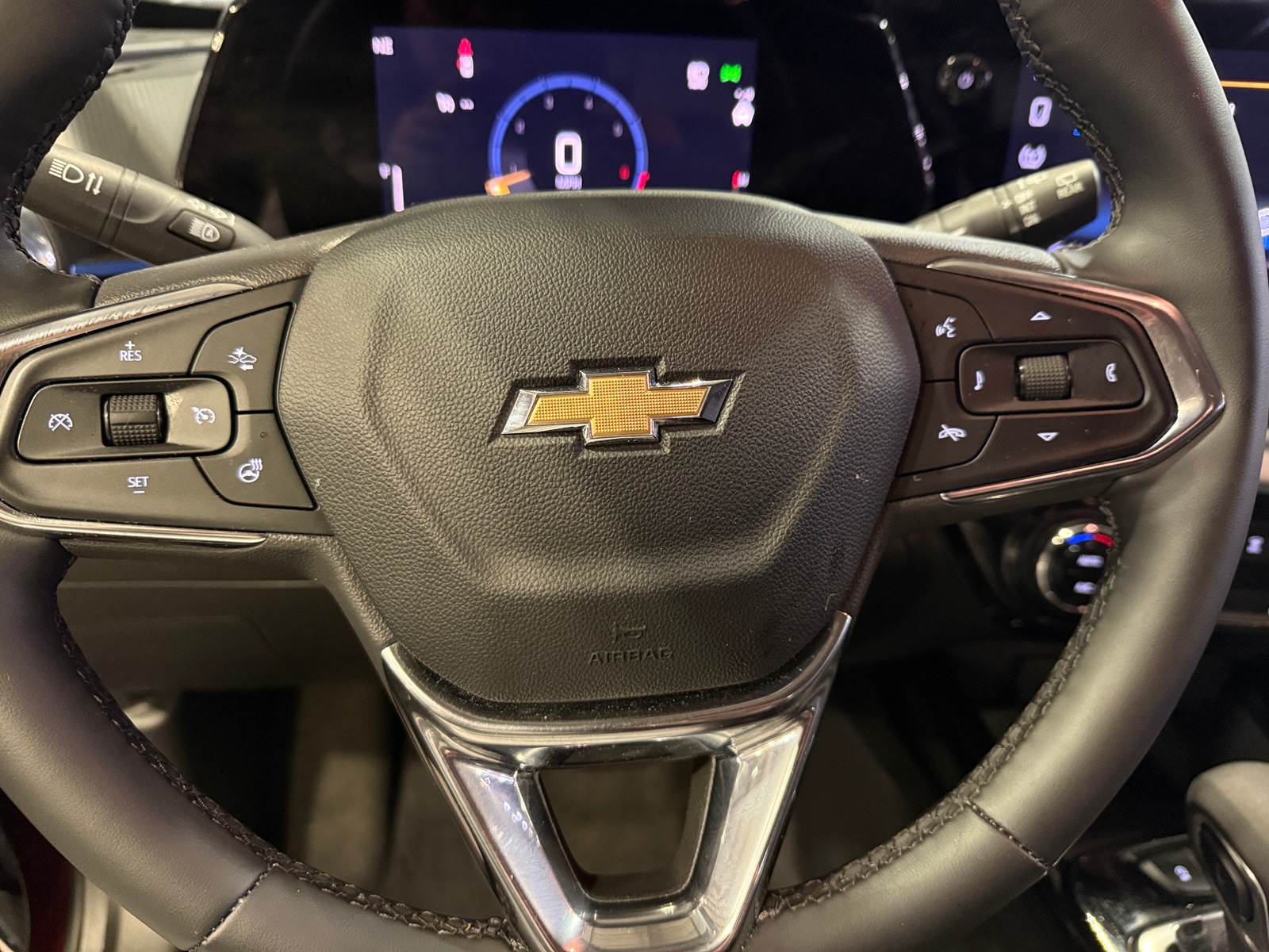 Thumbnail: 2025 Chevrolet Trax - 5