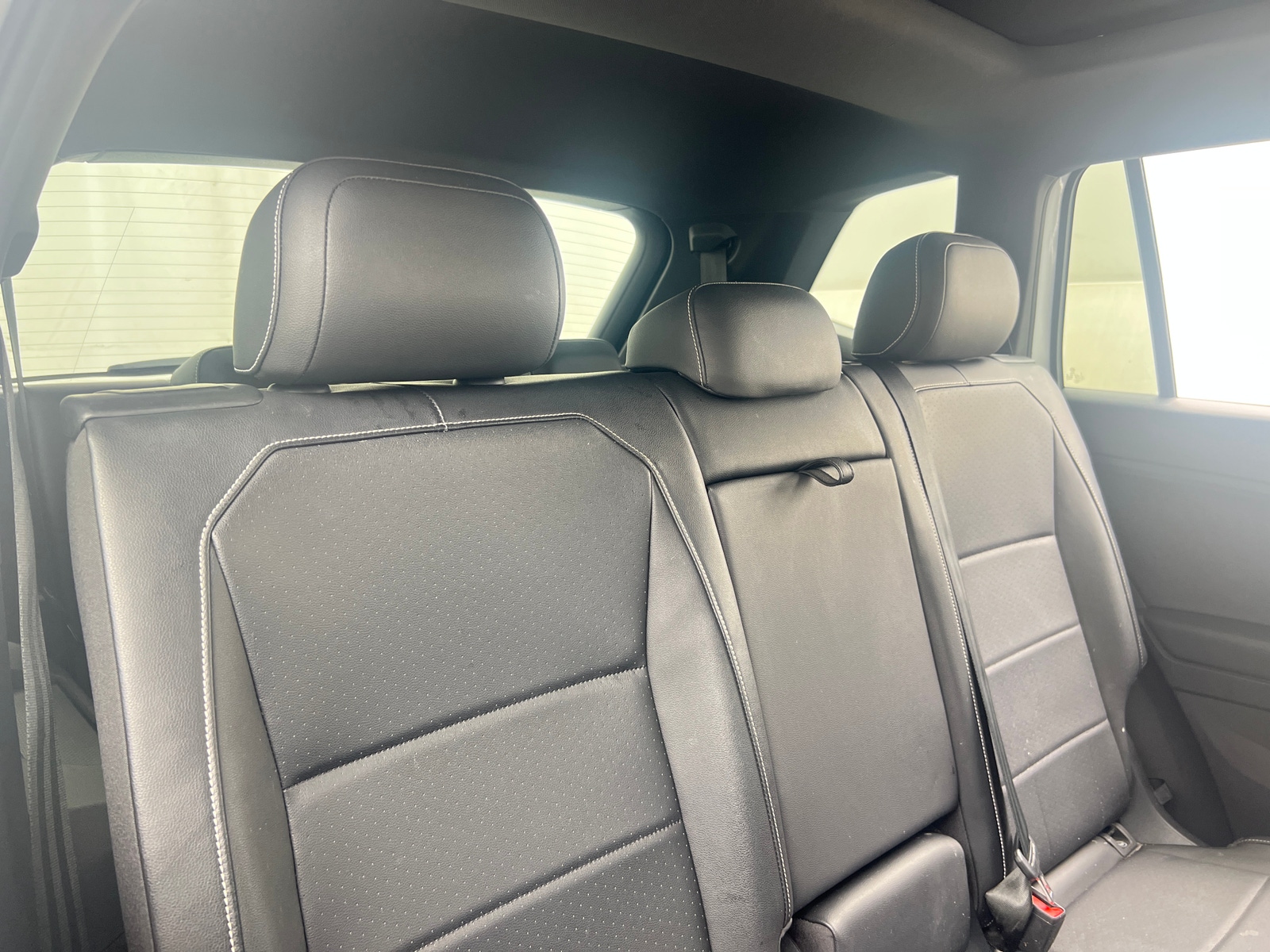 Thumbnail: 2021 Volkswagen Tiguan - 5