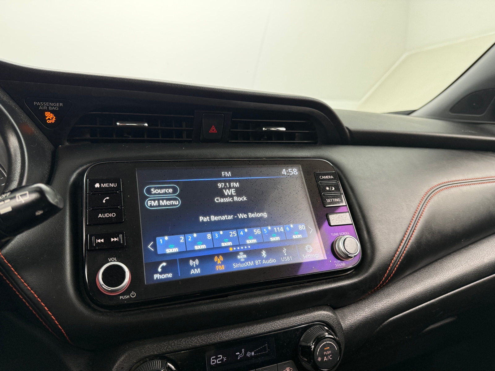 Thumbnail: 2022 Nissan Kicks - 4