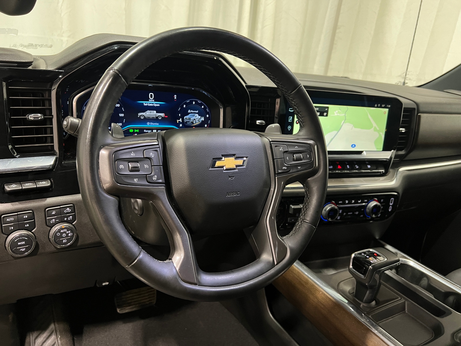 Thumbnail: 2024 Chevrolet Silverado 1500 - 4