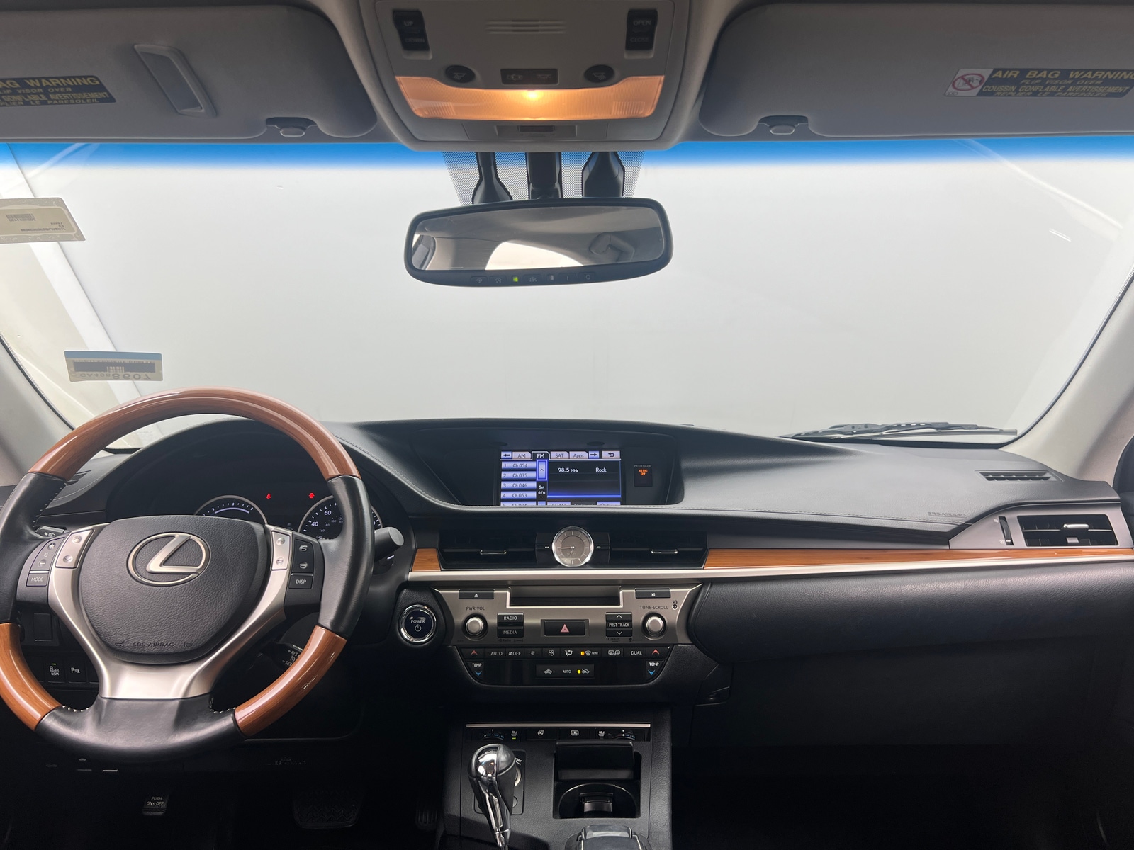 Thumbnail: 2013 Lexus ES - 2