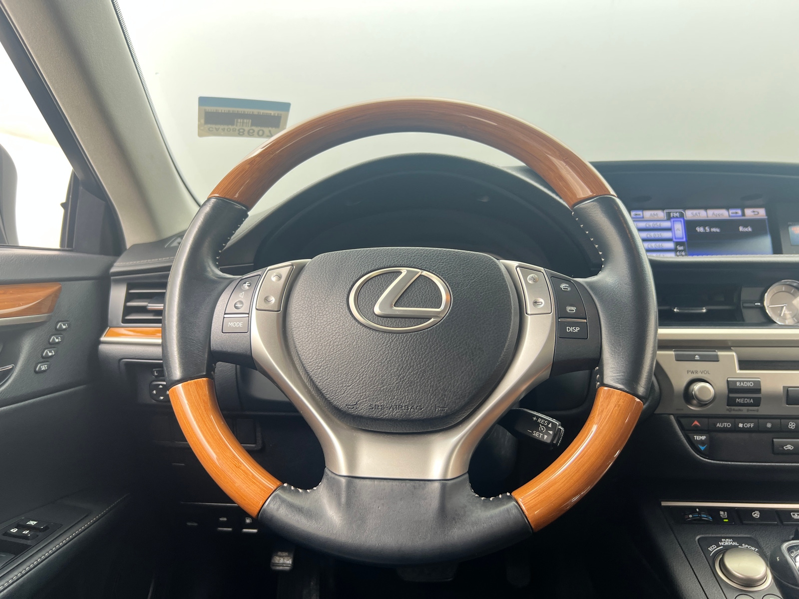 Thumbnail: 2013 Lexus ES - 4