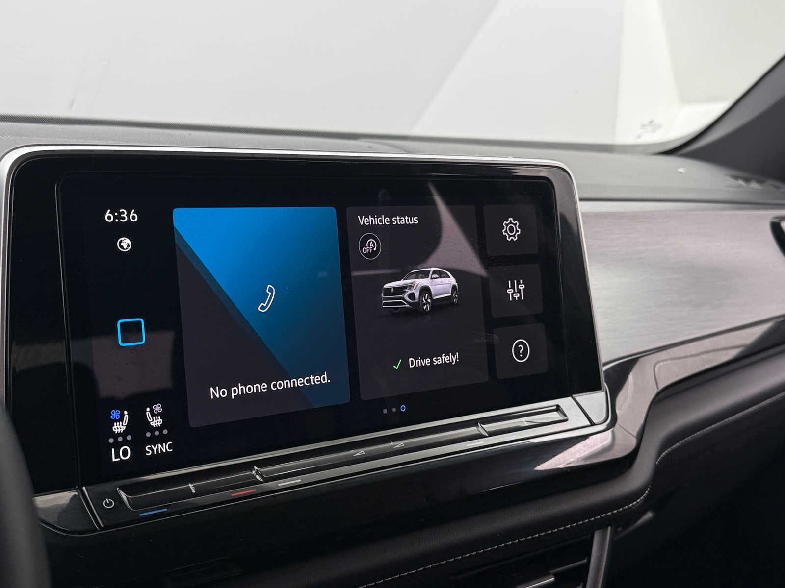 Thumbnail: 2025 Volkswagen Atlas - 3