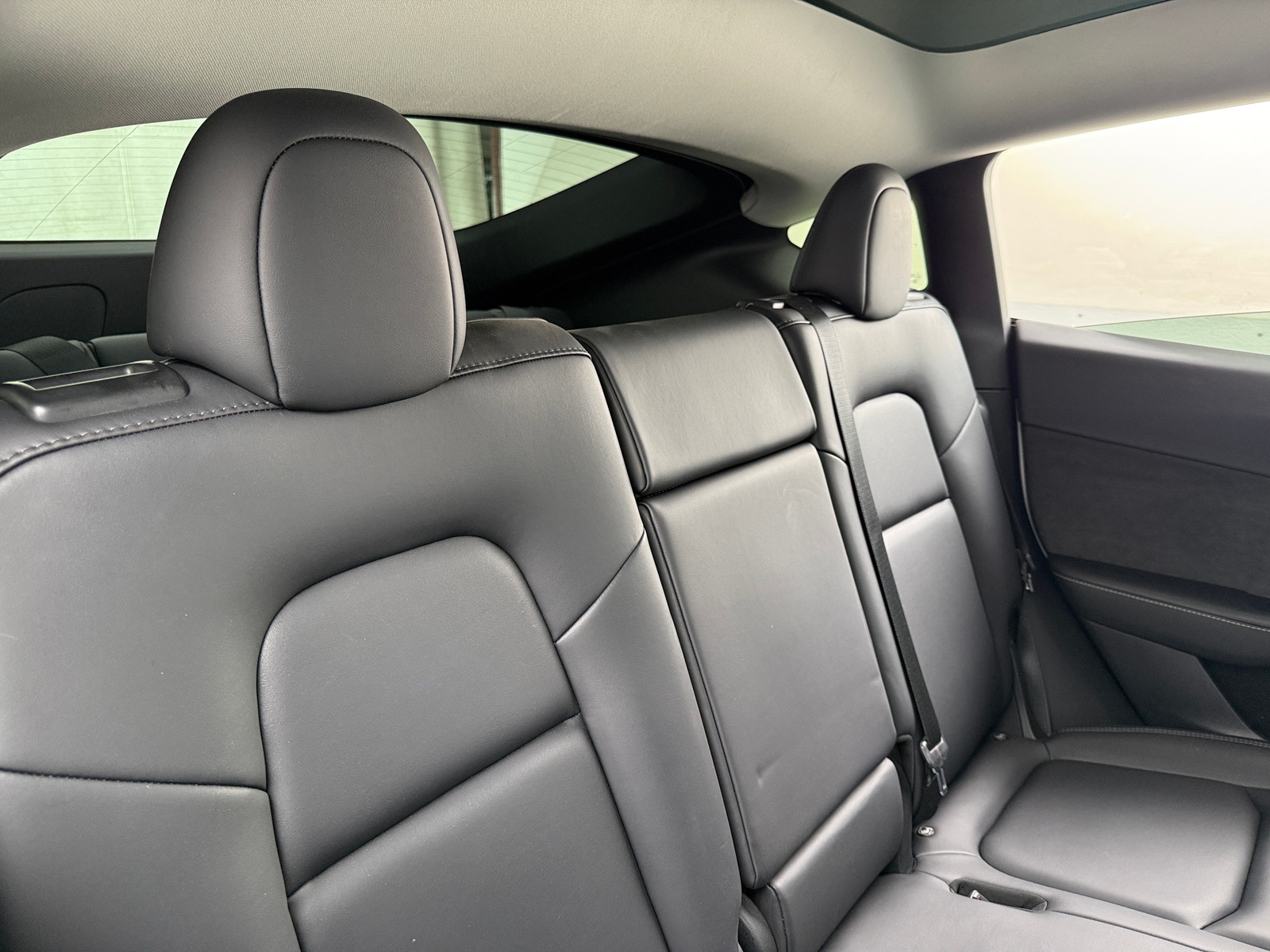 Thumbnail: 2022 Tesla Model Y - 5