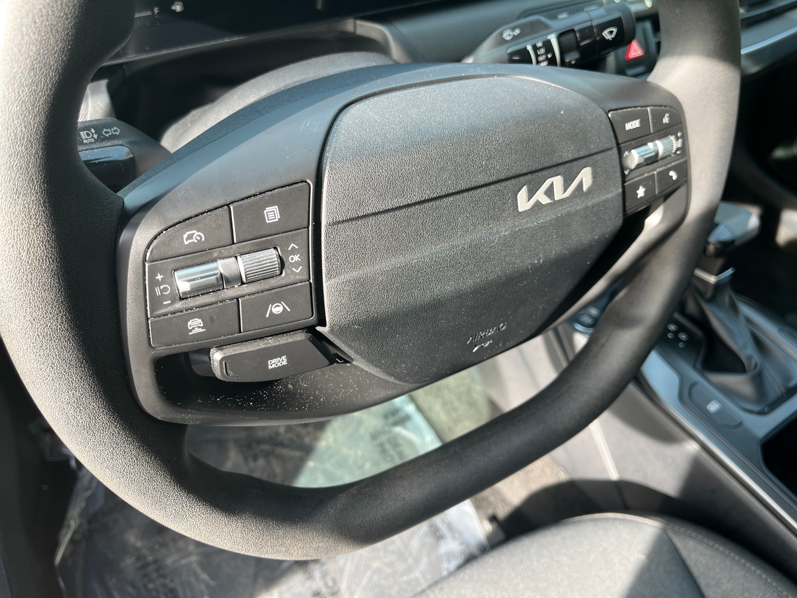 Thumbnail: 2025 Kia K4 - 4