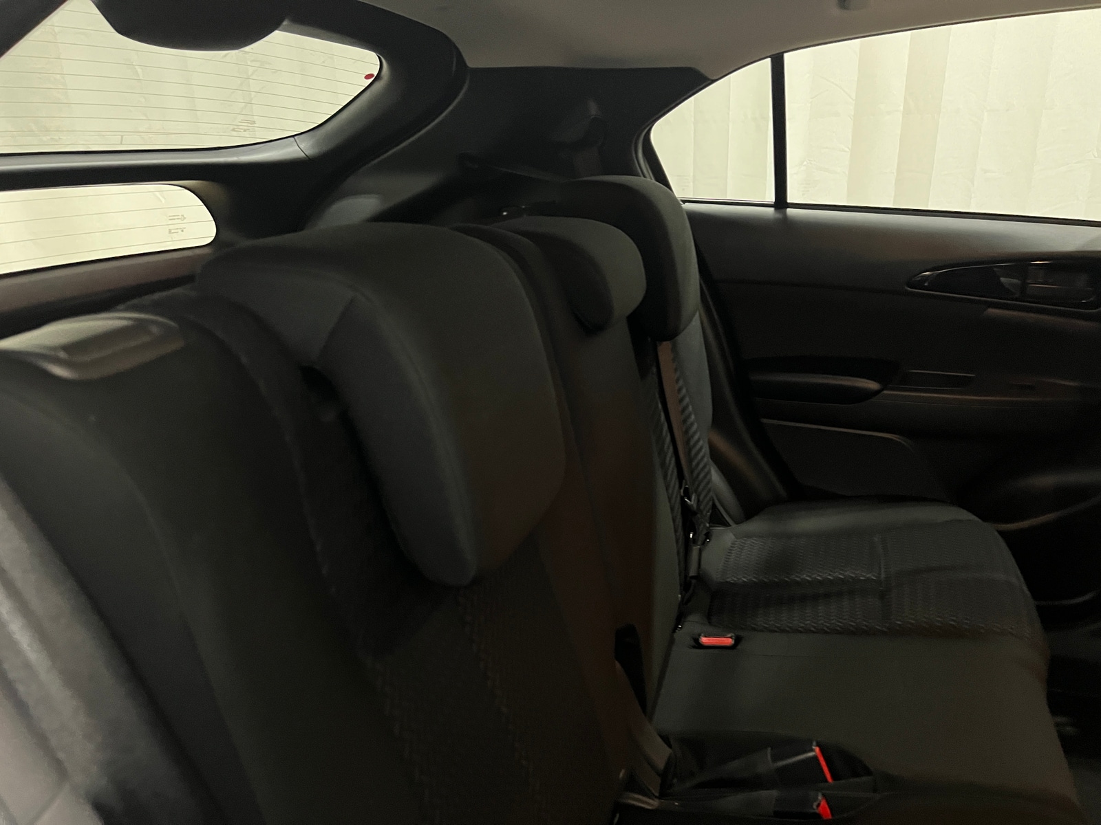 Thumbnail: 2020 Mitsubishi Eclipse Cross - 6