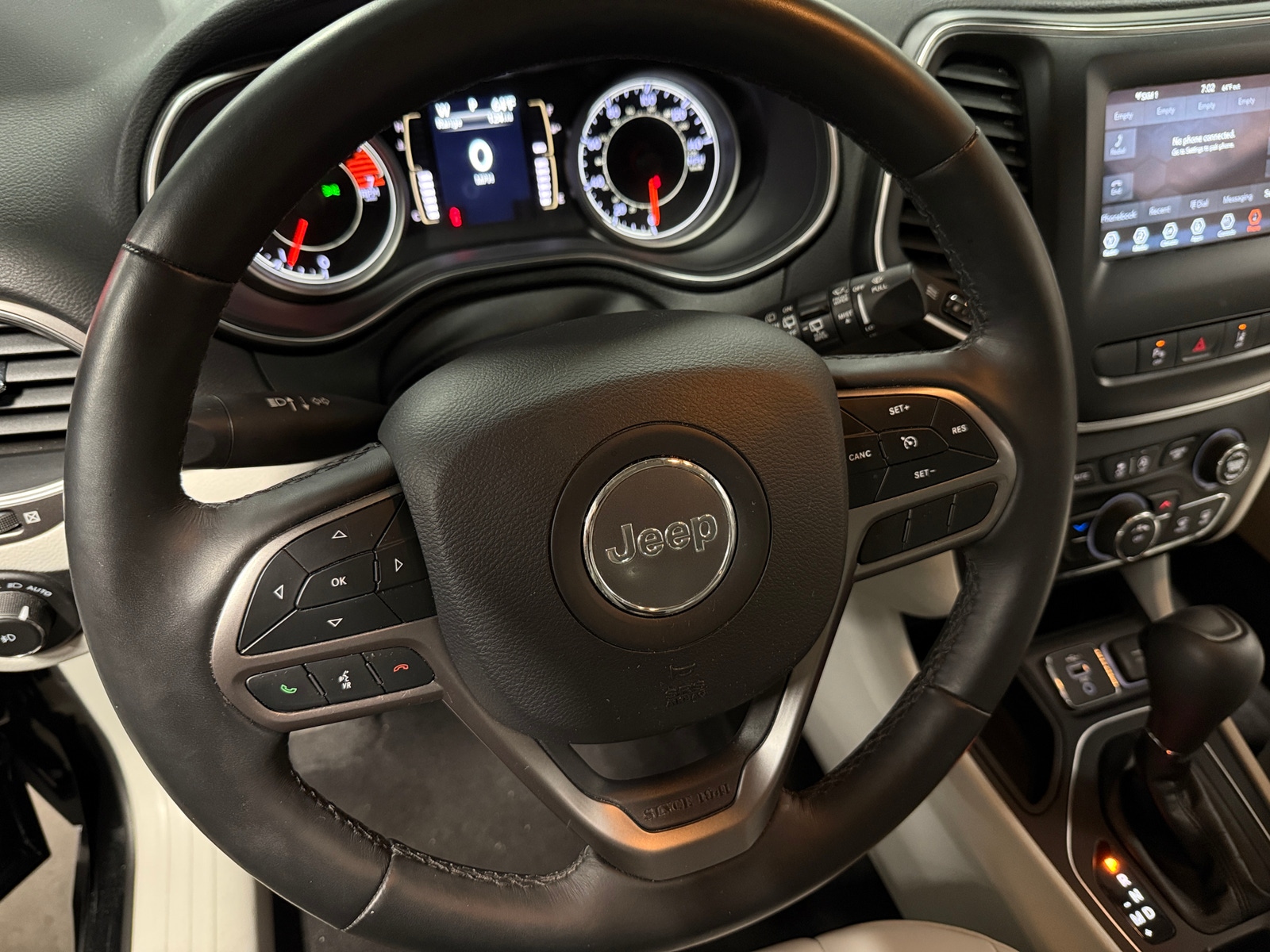 Thumbnail: 2021 Jeep Cherokee - 4