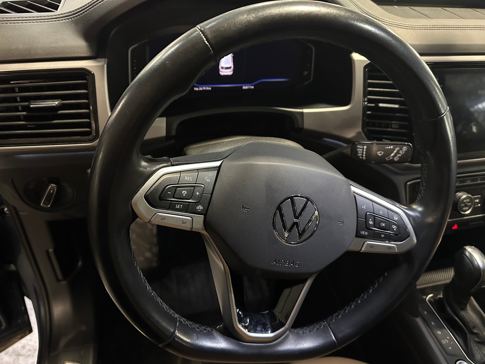 Thumbnail: 2020 Volkswagen Atlas - 4