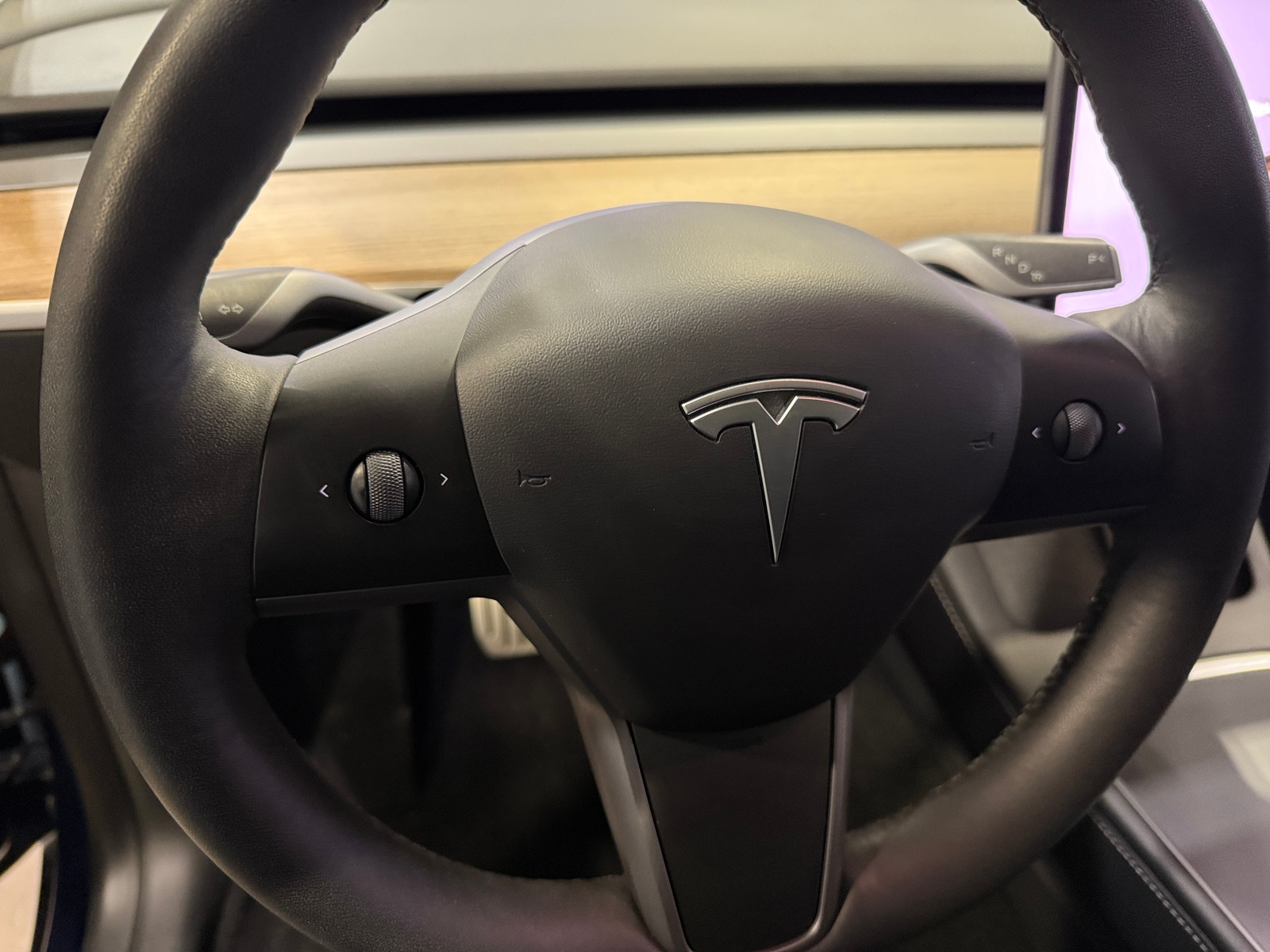 Thumbnail: 2022 Tesla Model Y - 4