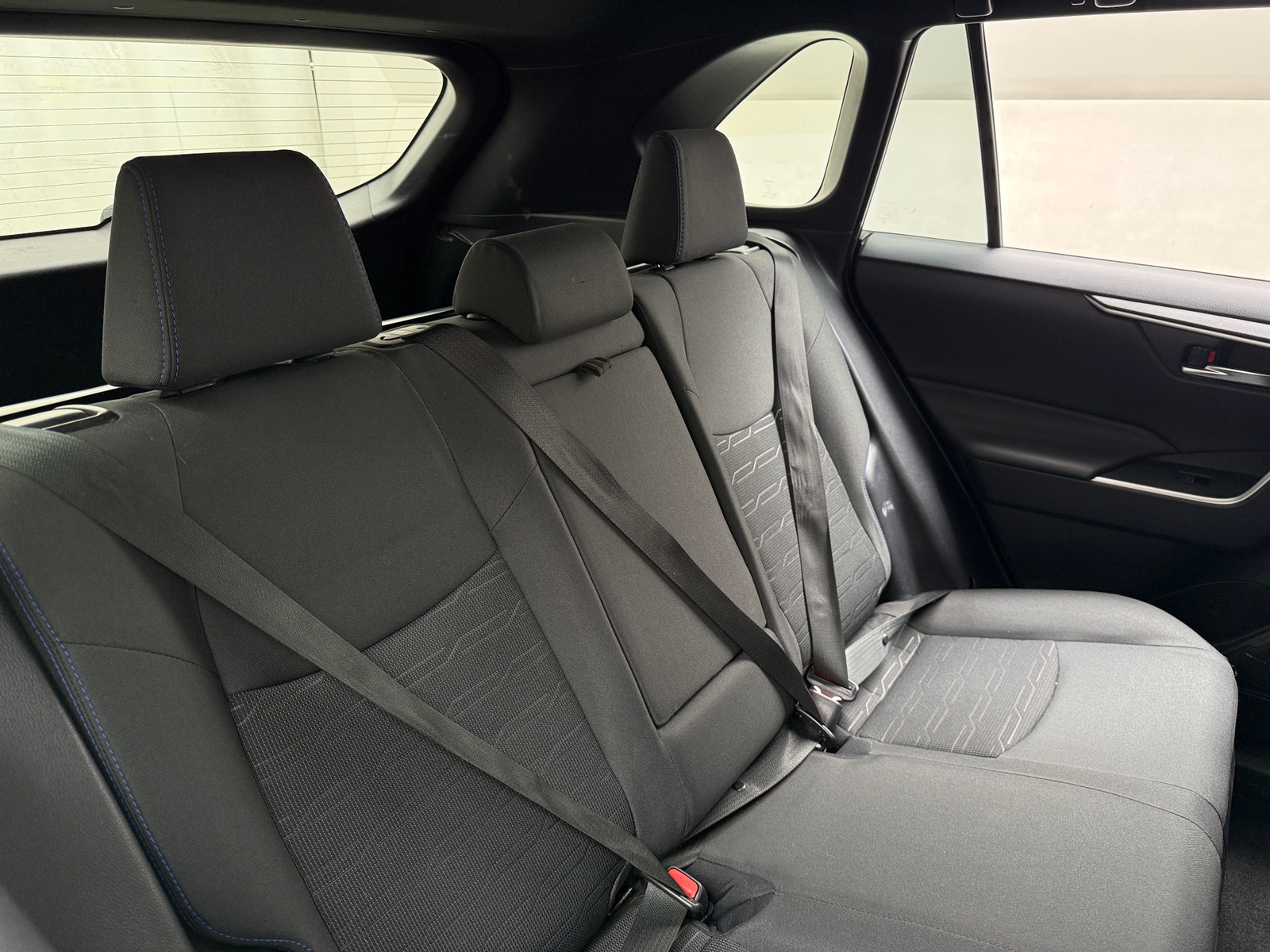 Thumbnail: 2022 Toyota RAV4 - 6