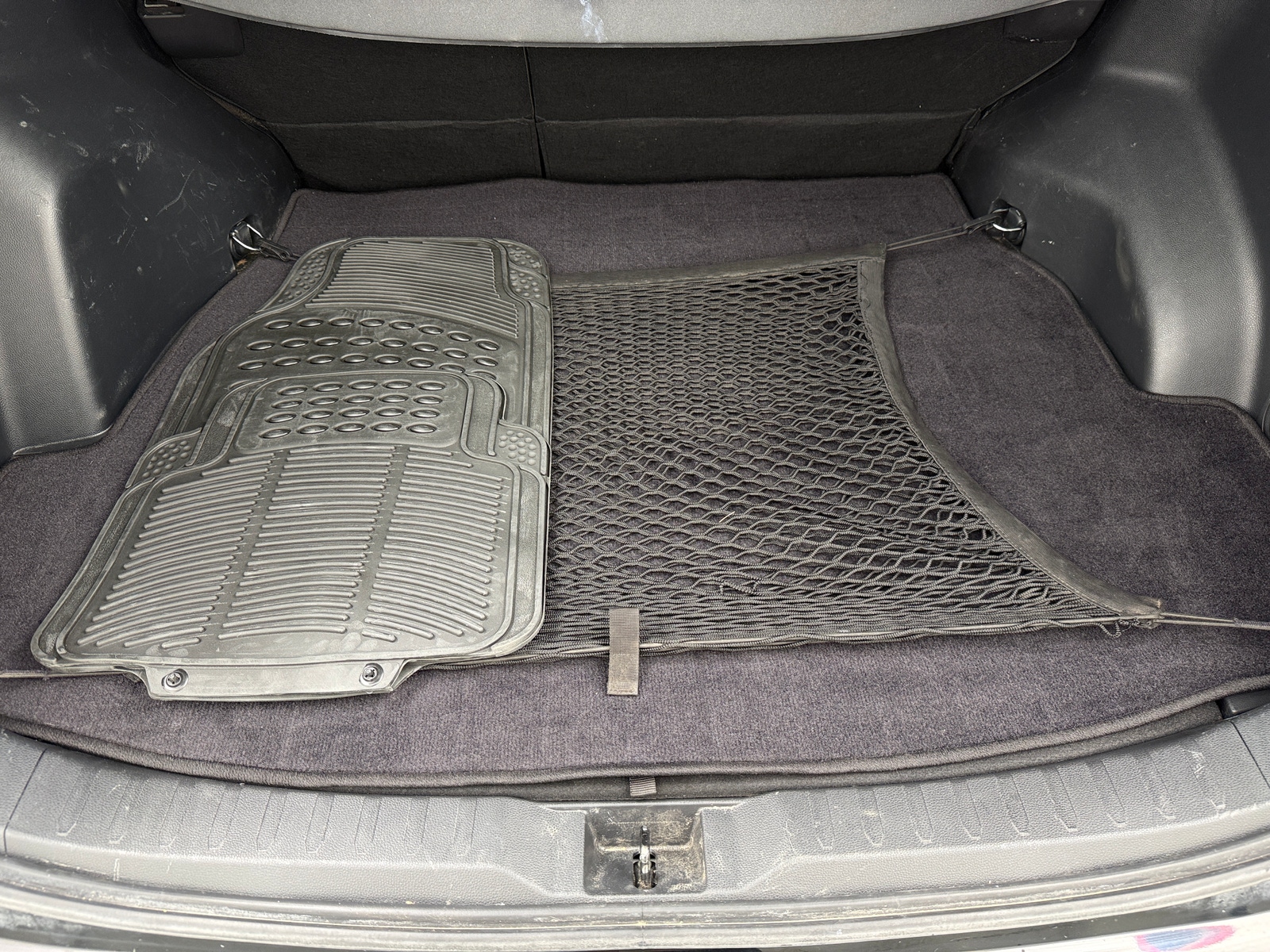 Thumbnail: 2022 Toyota RAV4 - 7