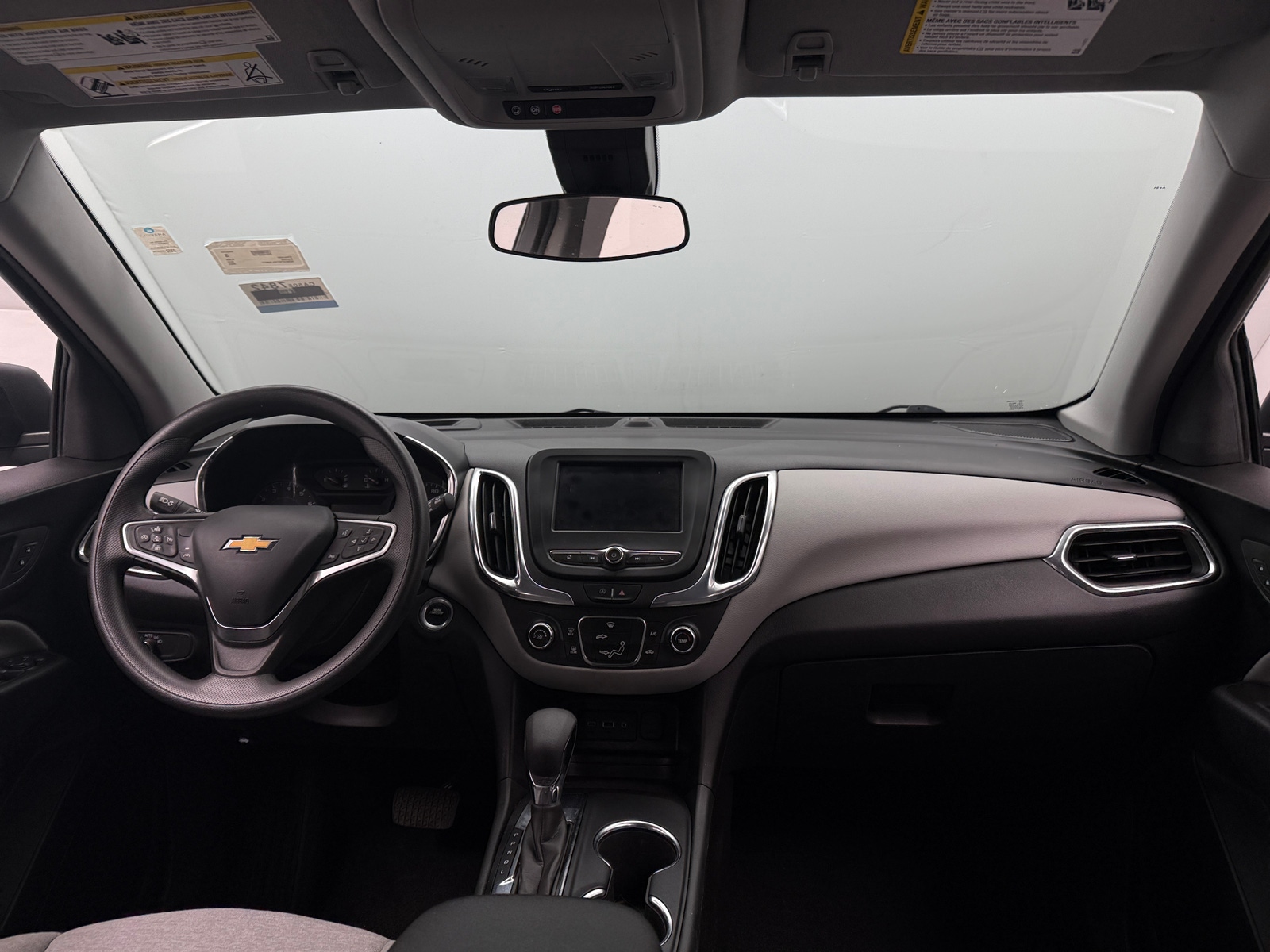 Thumbnail: 2023 Chevrolet Equinox - 3