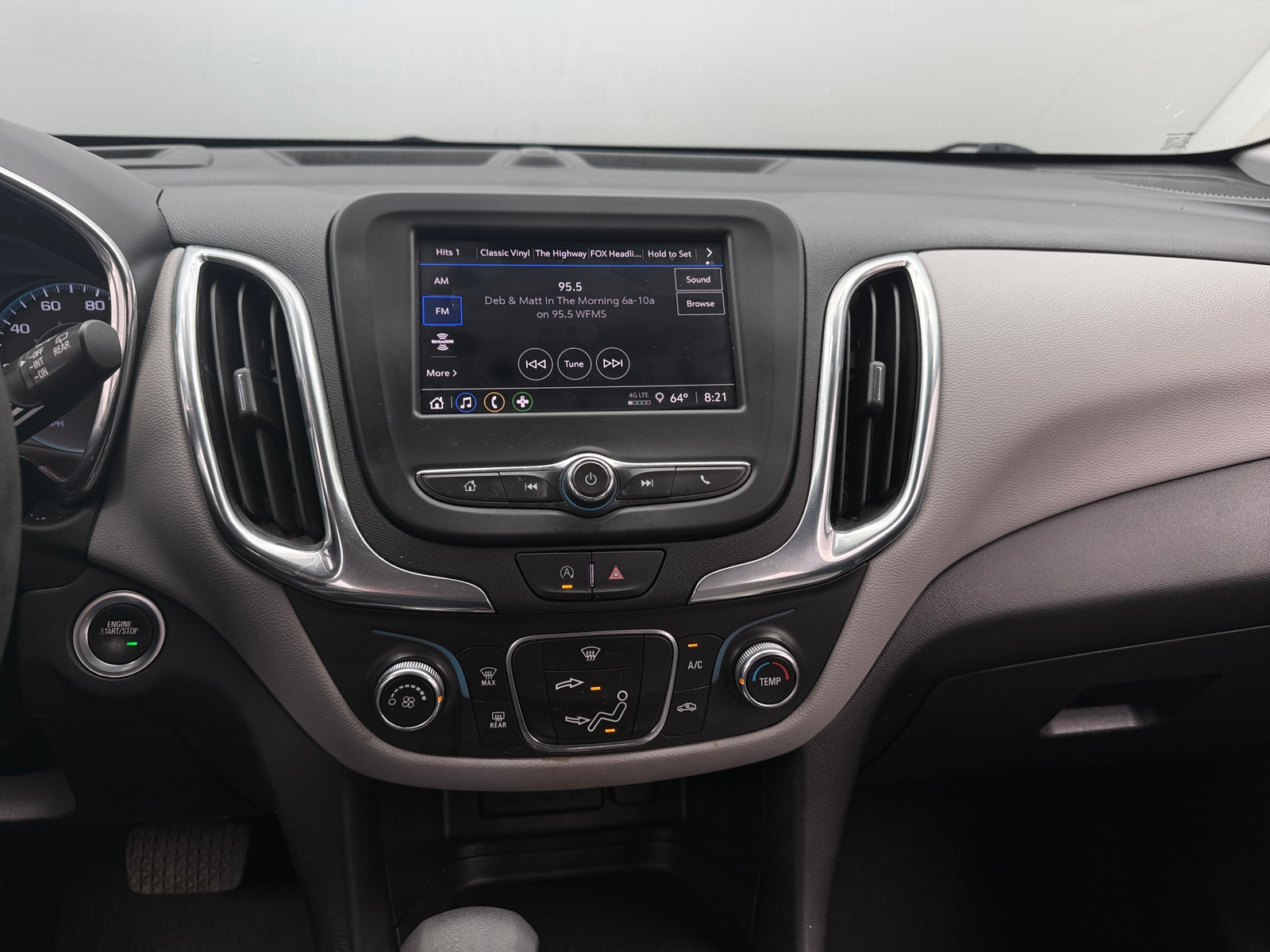 Thumbnail: 2023 Chevrolet Equinox - 4