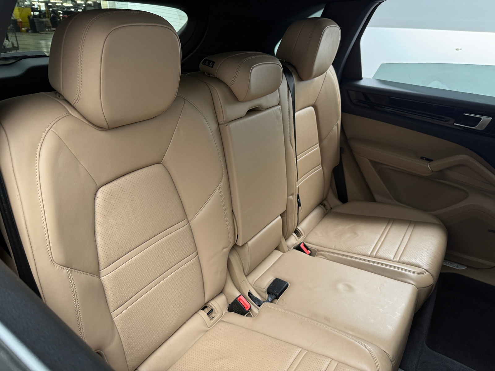 Thumbnail: 2020 Porsche Cayenne - 5