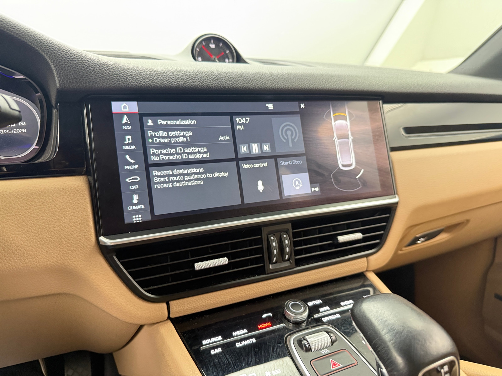 Thumbnail: 2020 Porsche Cayenne - 3