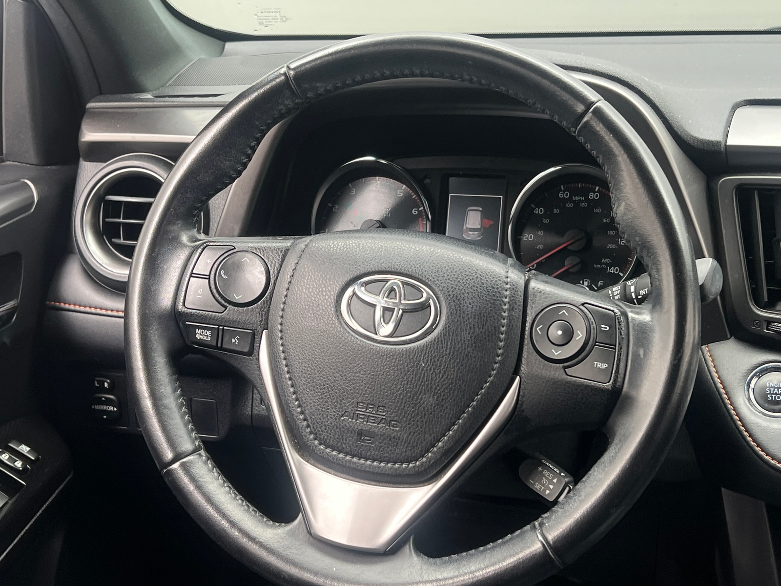 Thumbnail: 2016 Toyota RAV4 - 4