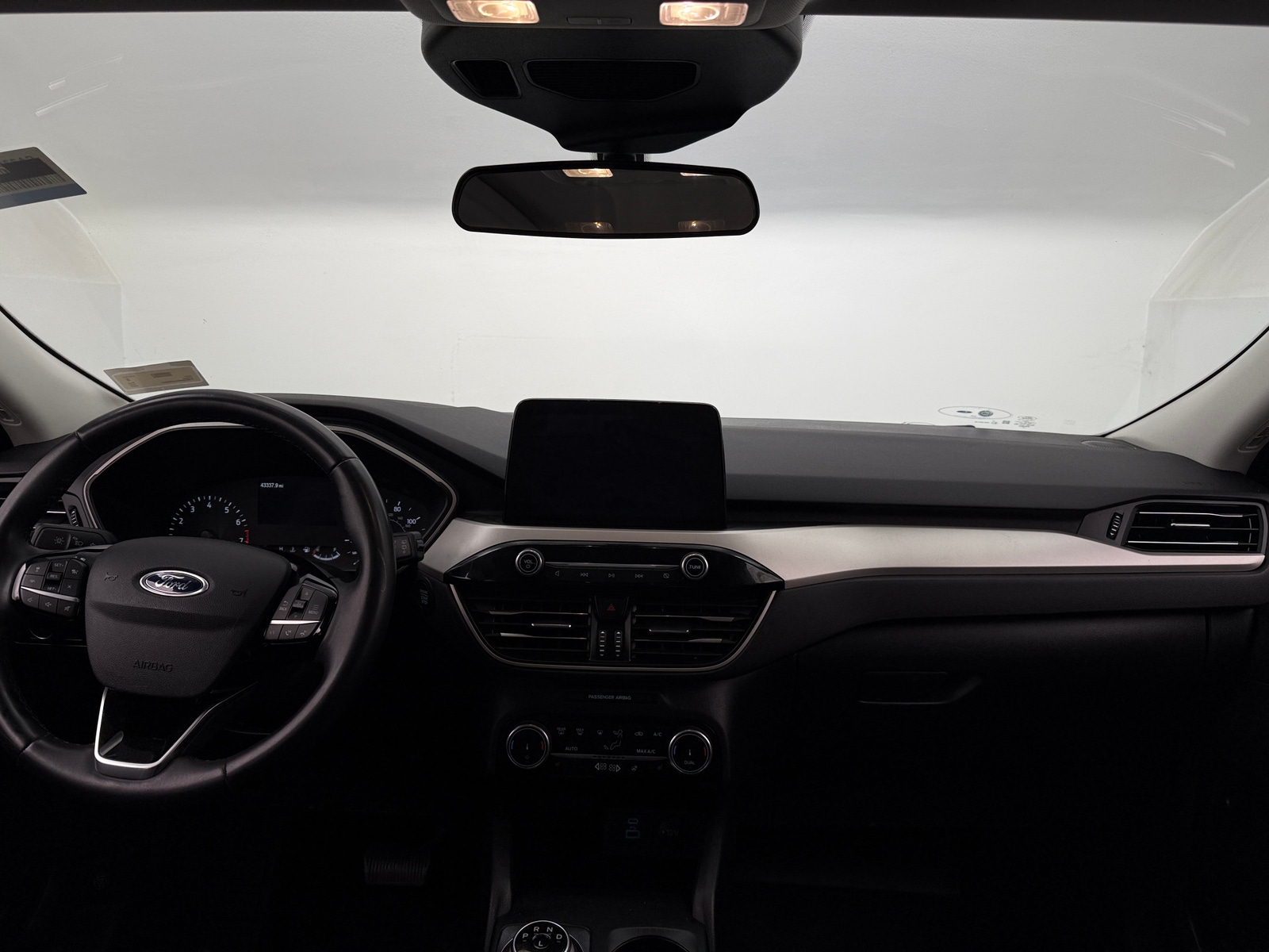 Thumbnail: 2022 Ford Escape - 3