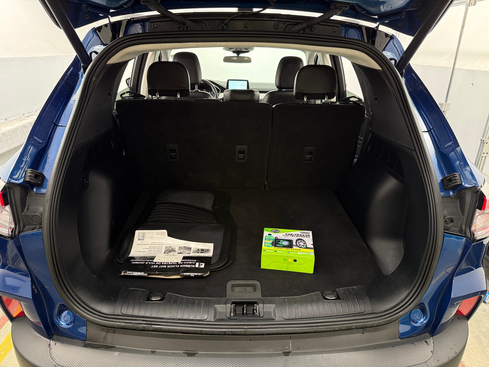 Thumbnail: 2022 Ford Escape - 7