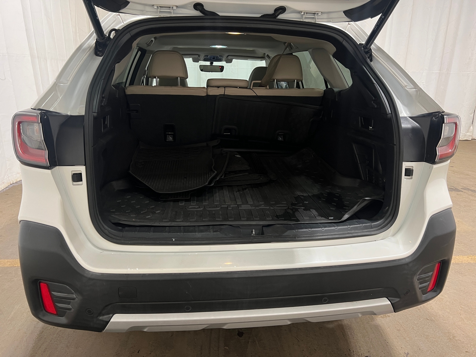 Thumbnail: 2021 Subaru Outback - 6