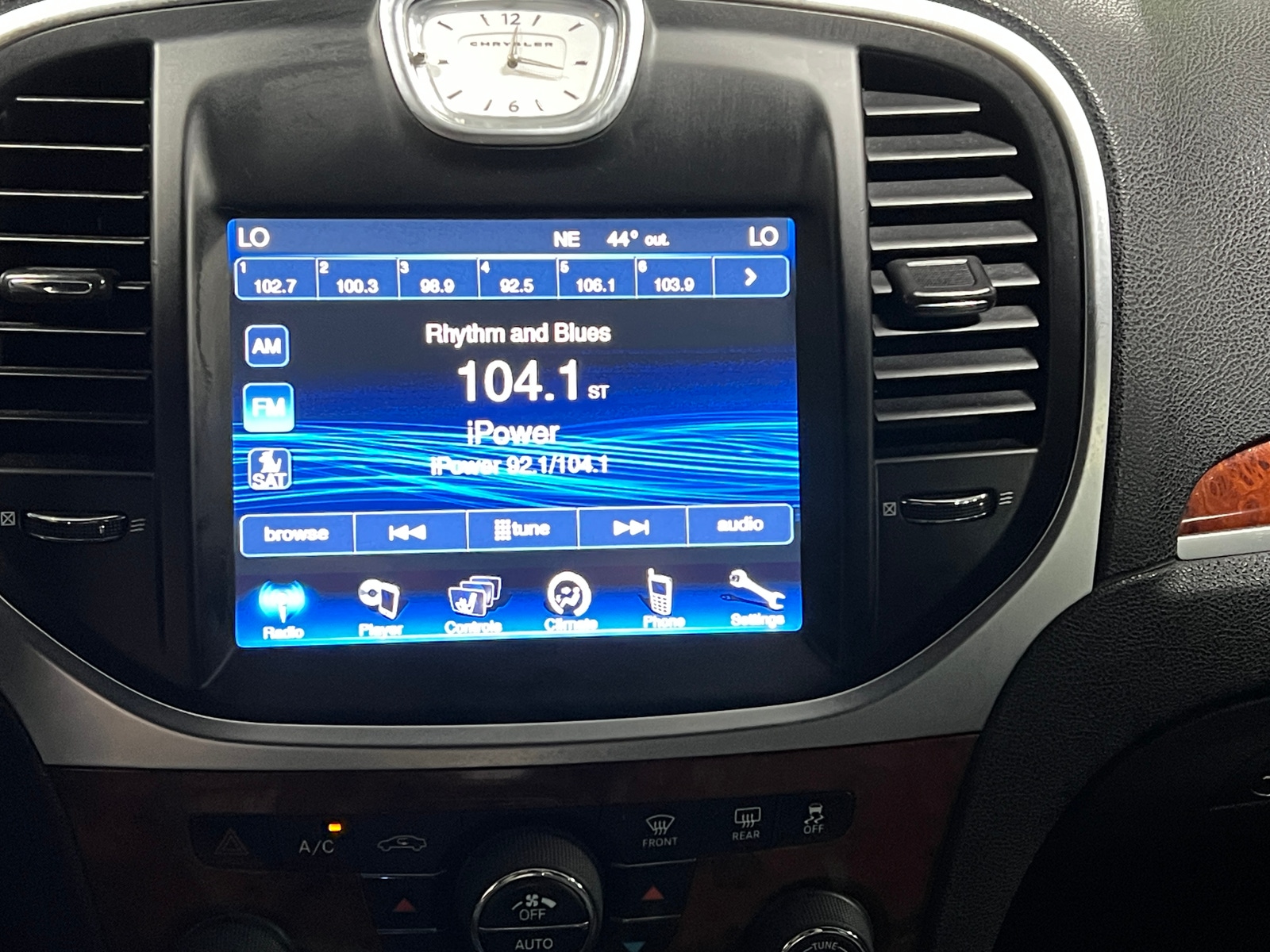 Thumbnail: 2014 Chrysler 300 - 3