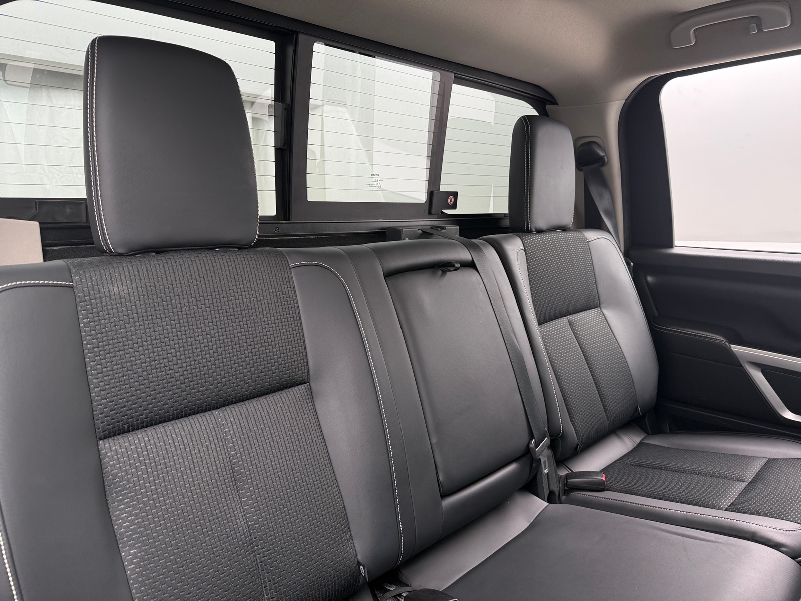 Thumbnail: 2017 Nissan Titan - 6