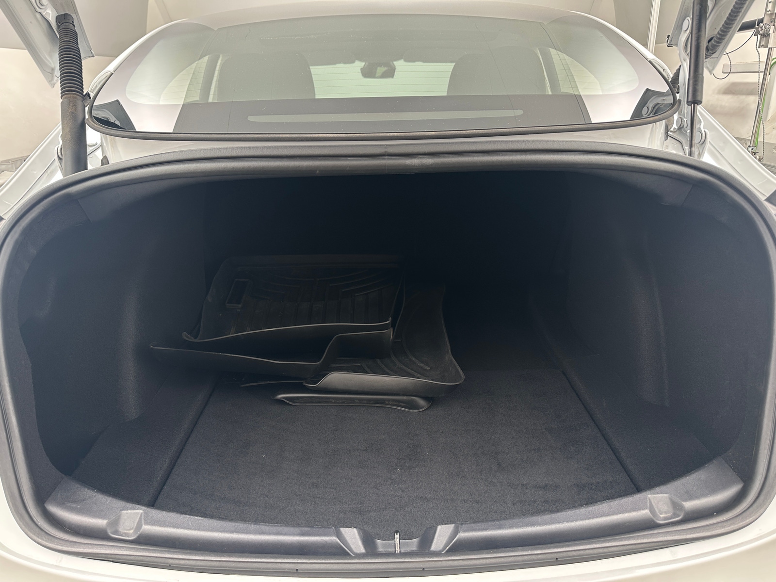 Thumbnail: 2023 Tesla Model 3 - 6