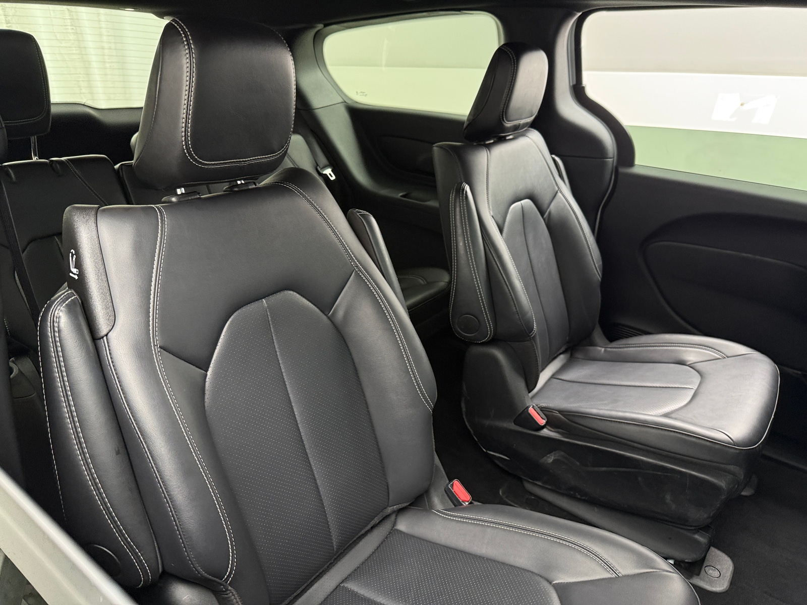 Thumbnail: 2024 Chrysler Pacifica - 5