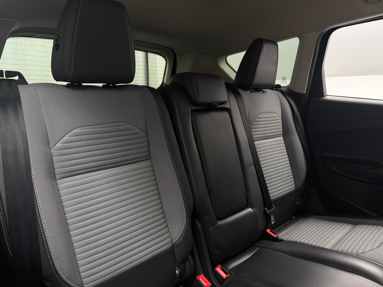 Thumbnail: 2018 Ford Escape - 5