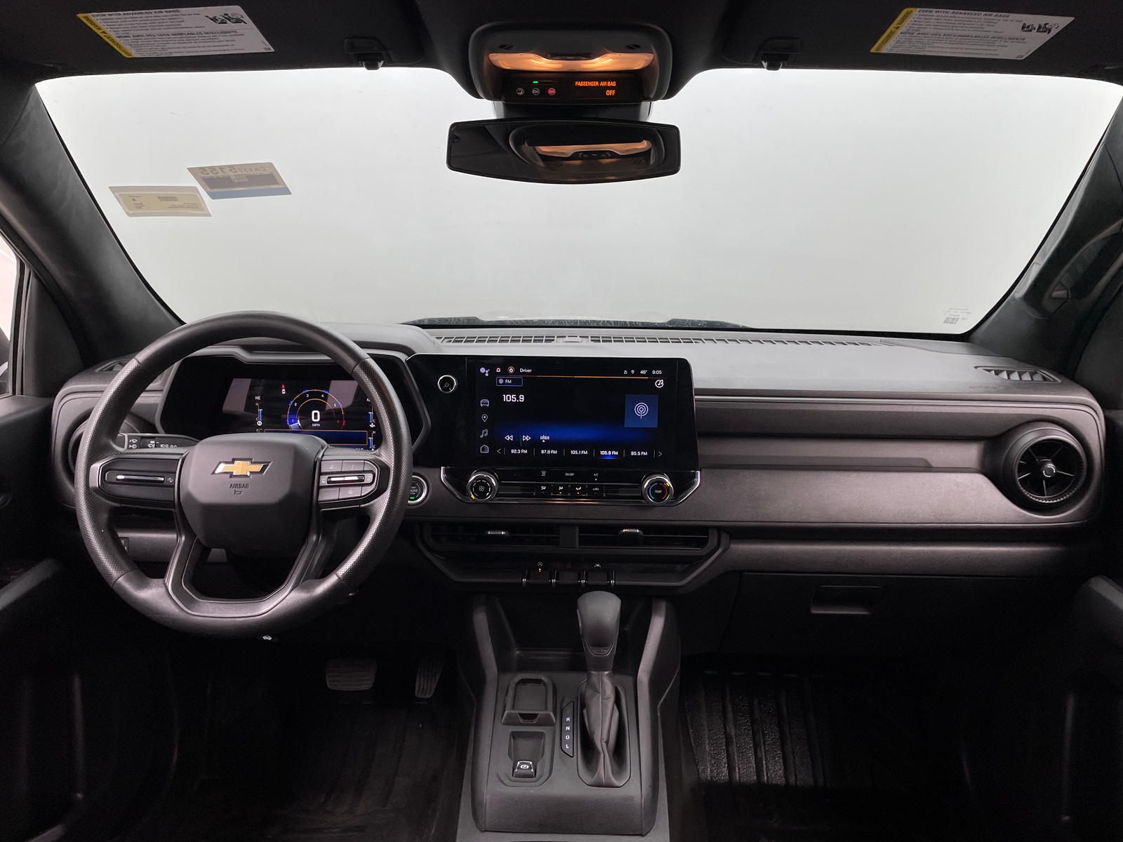 Thumbnail: 2023 Chevrolet Colorado - 3