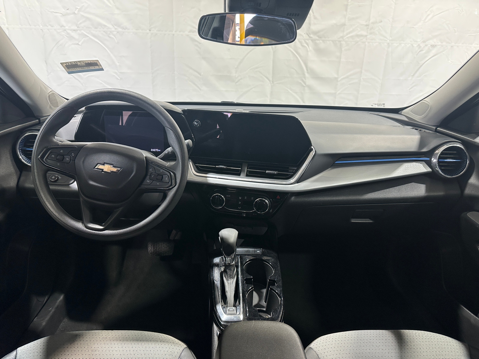 Thumbnail: 2025 Chevrolet Trax - 3