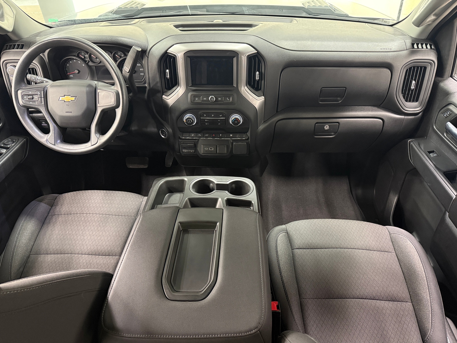 Thumbnail: 2024 Chevrolet Silverado 2500 - 3