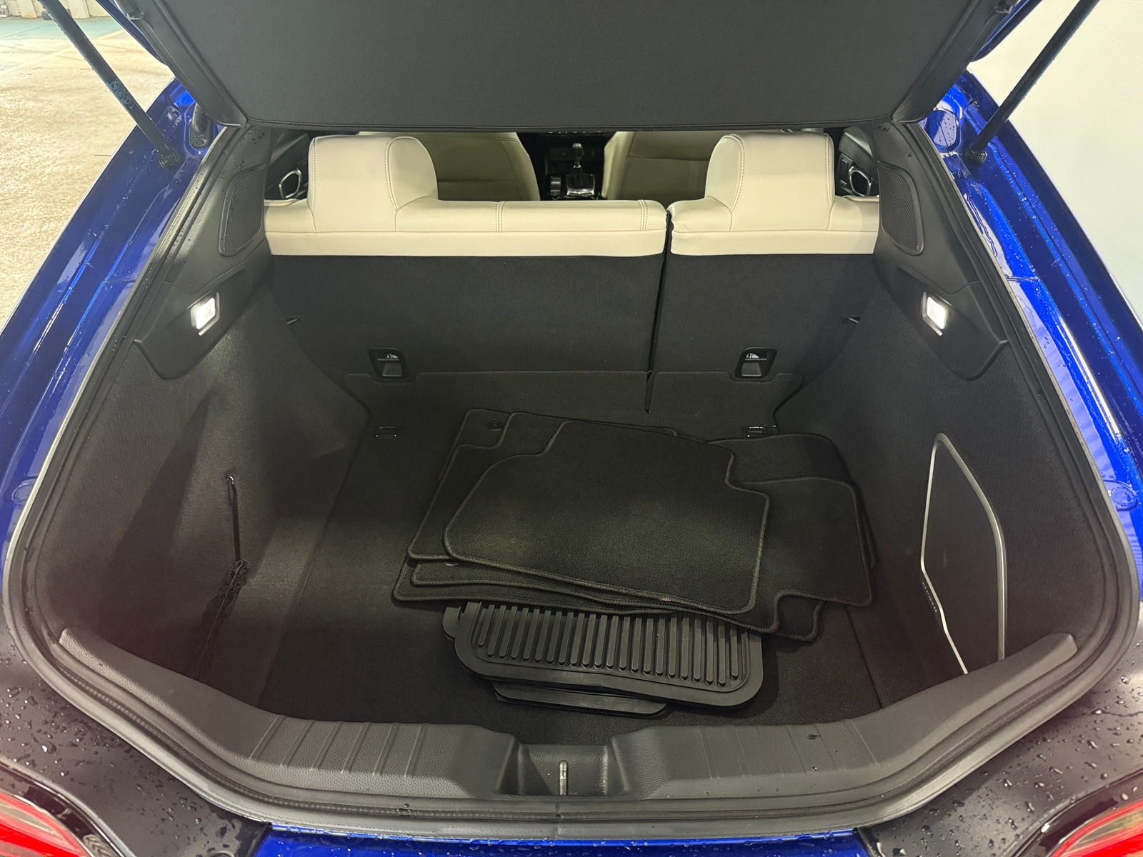 Thumbnail: 2024 Acura Integra - 6