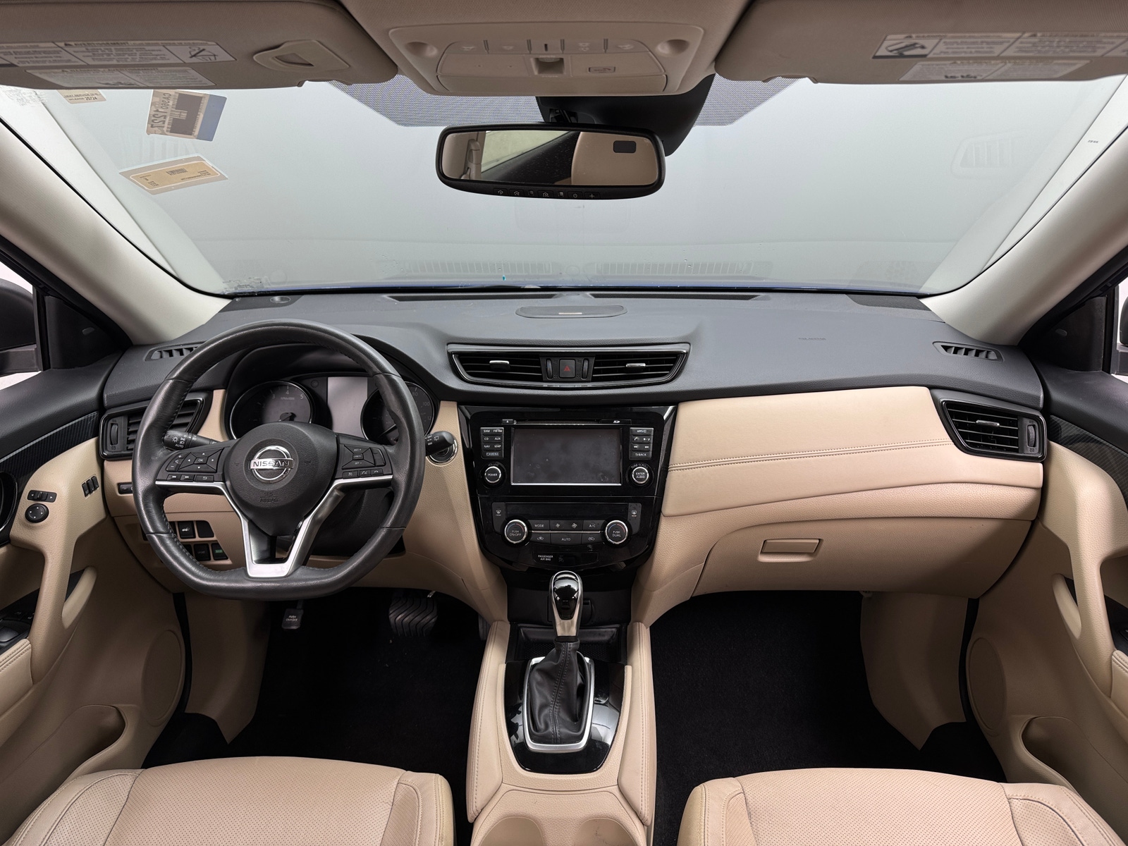 Thumbnail: 2017 Nissan Rogue - 2