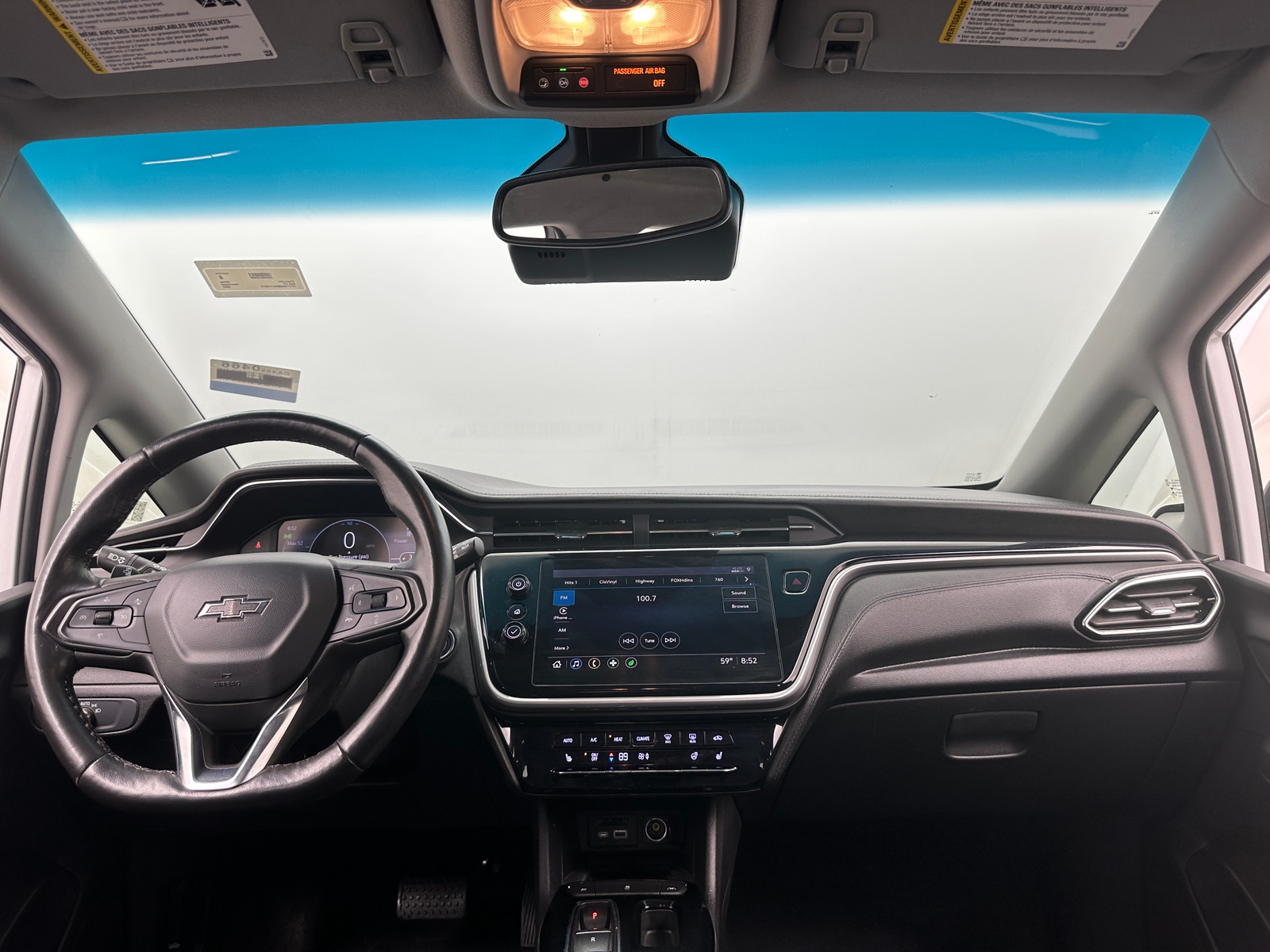 Thumbnail: 2022 Chevrolet Bolt EV - 3