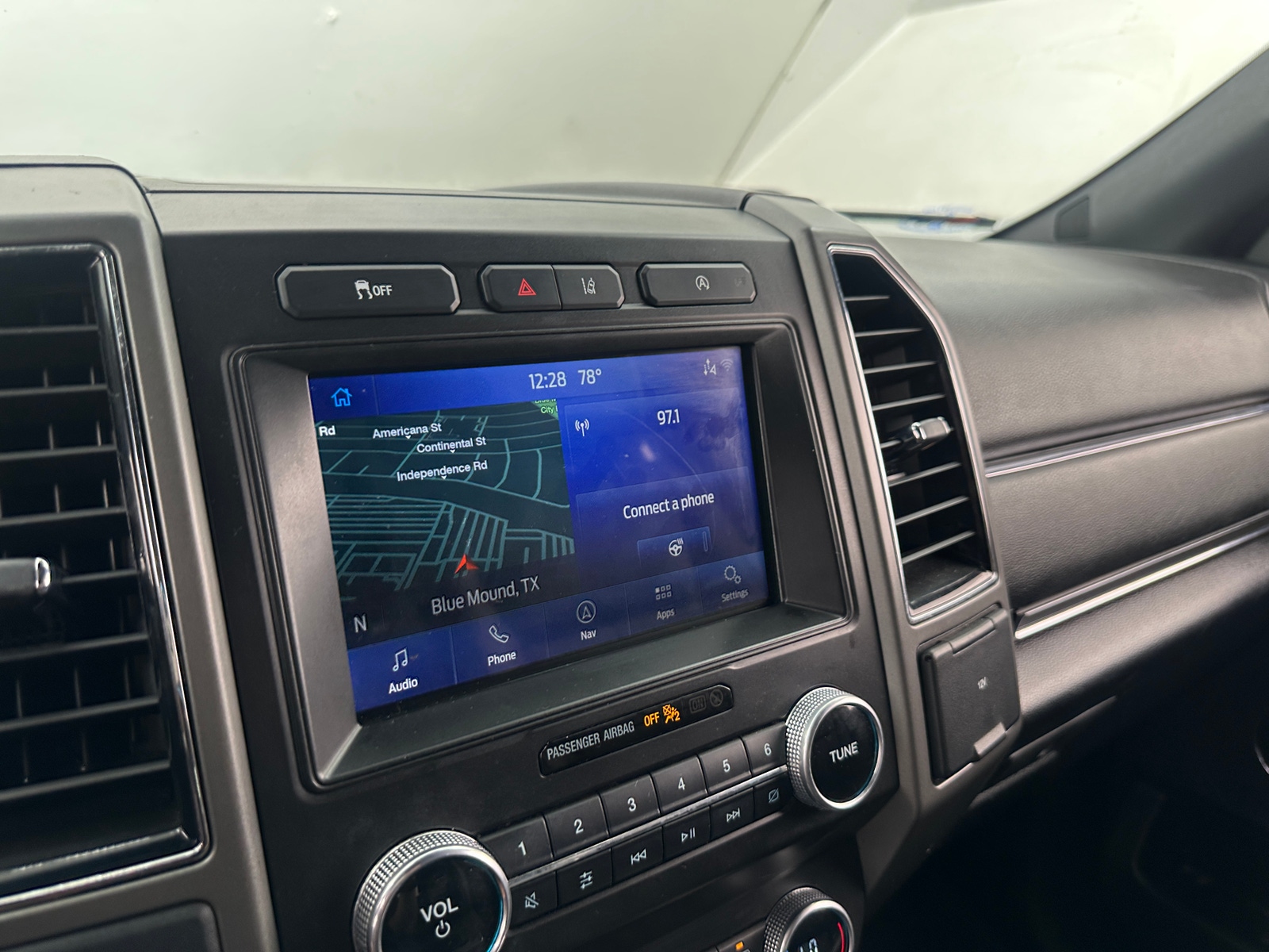 Thumbnail: 2021 Ford Expedition MAX - 4