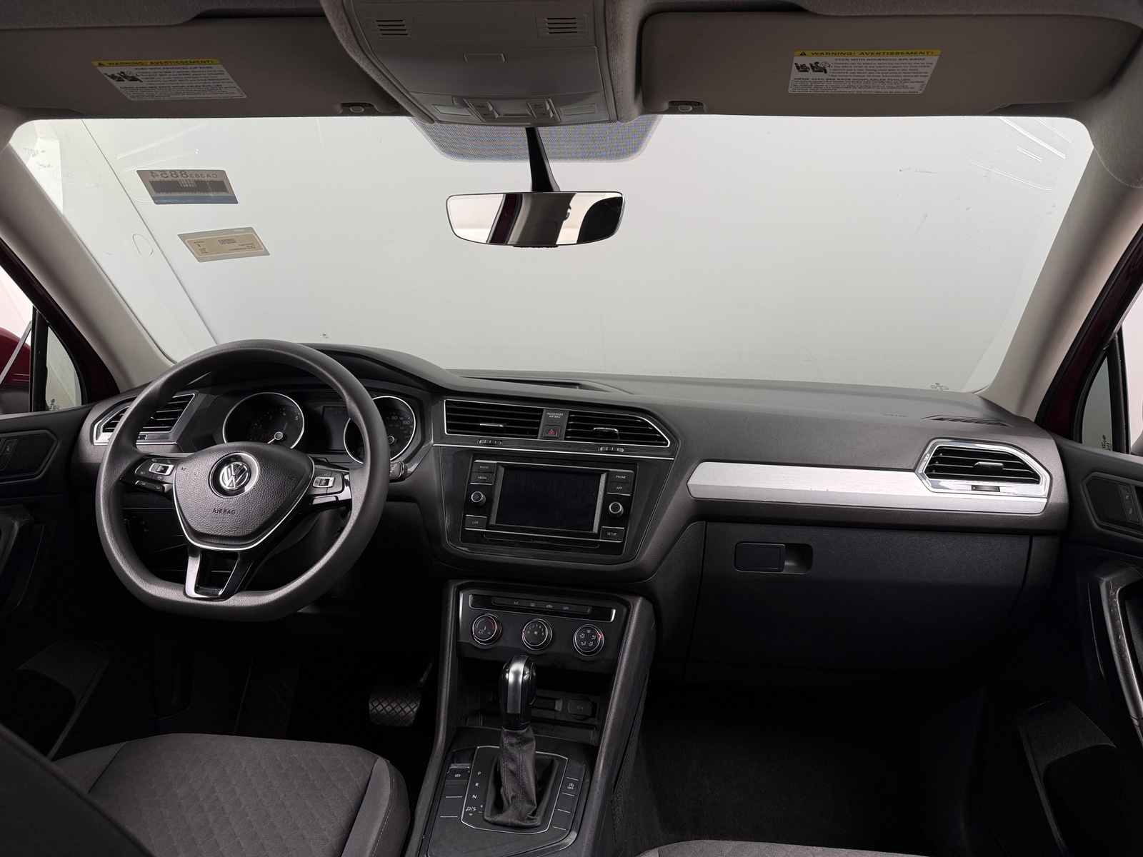 Thumbnail: 2019 Volkswagen Tiguan - 3