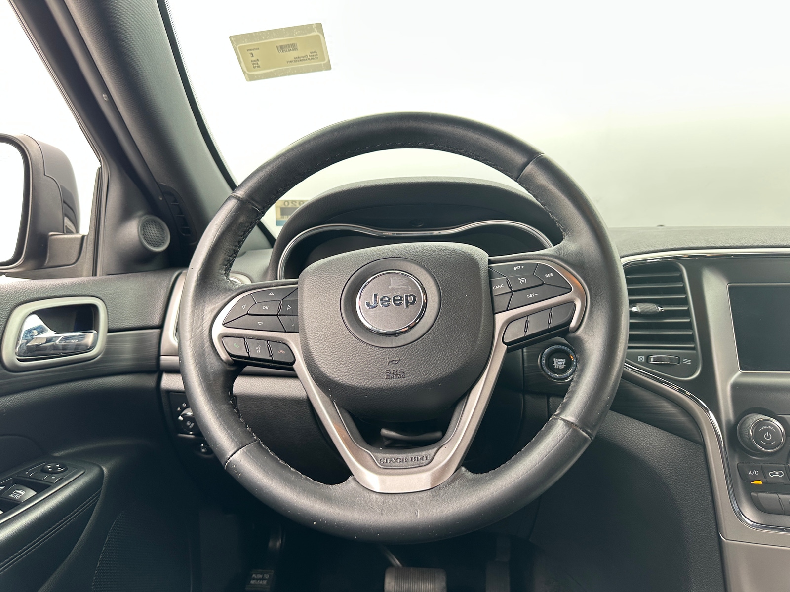 Thumbnail: 2019 Jeep Grand Cherokee - 5