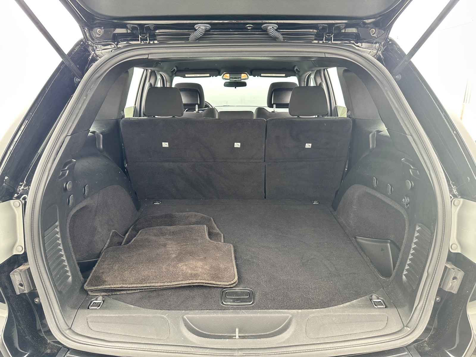 Thumbnail: 2019 Jeep Grand Cherokee - 7