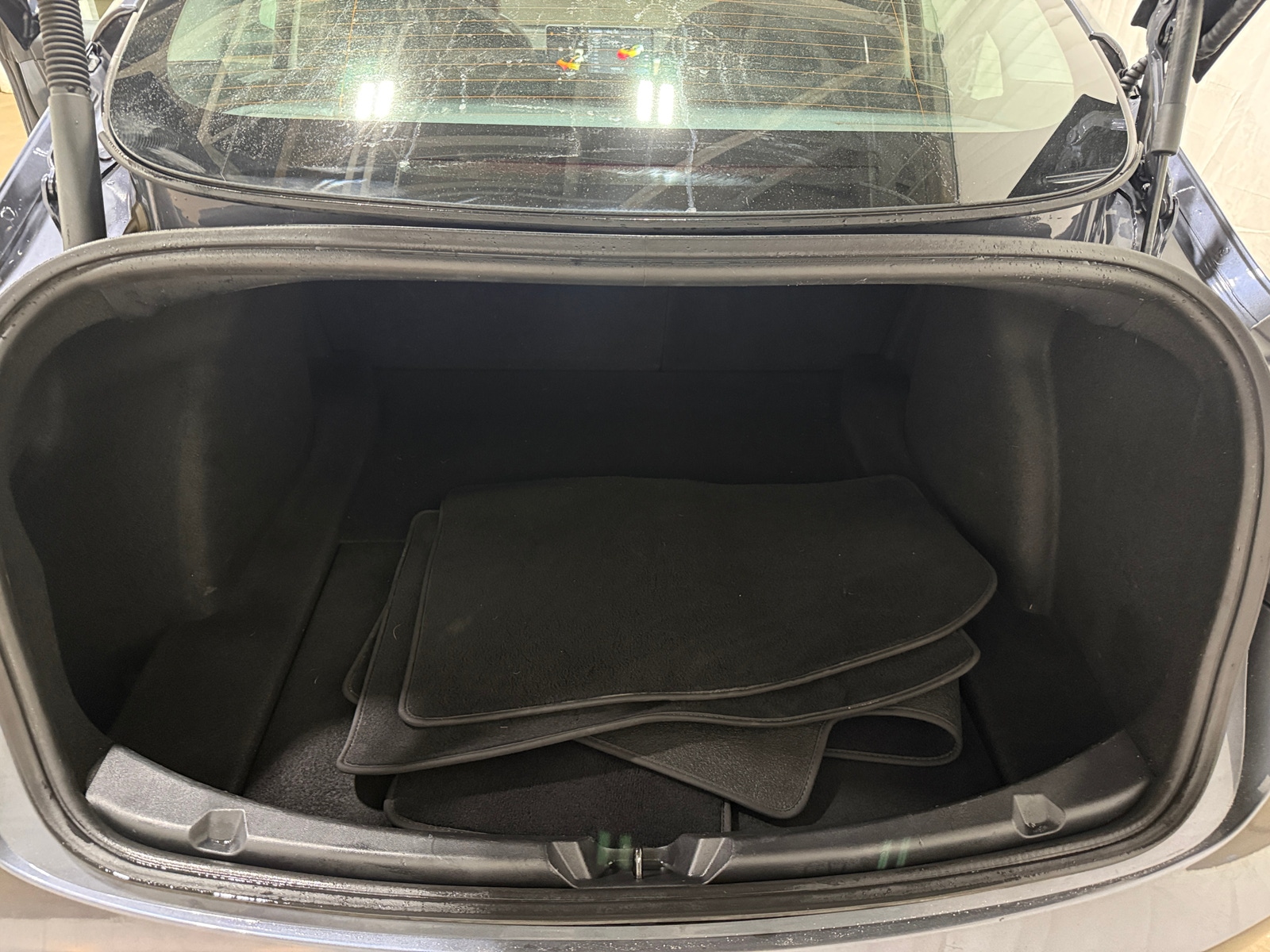 Thumbnail: 2022 Tesla Model 3 - 5