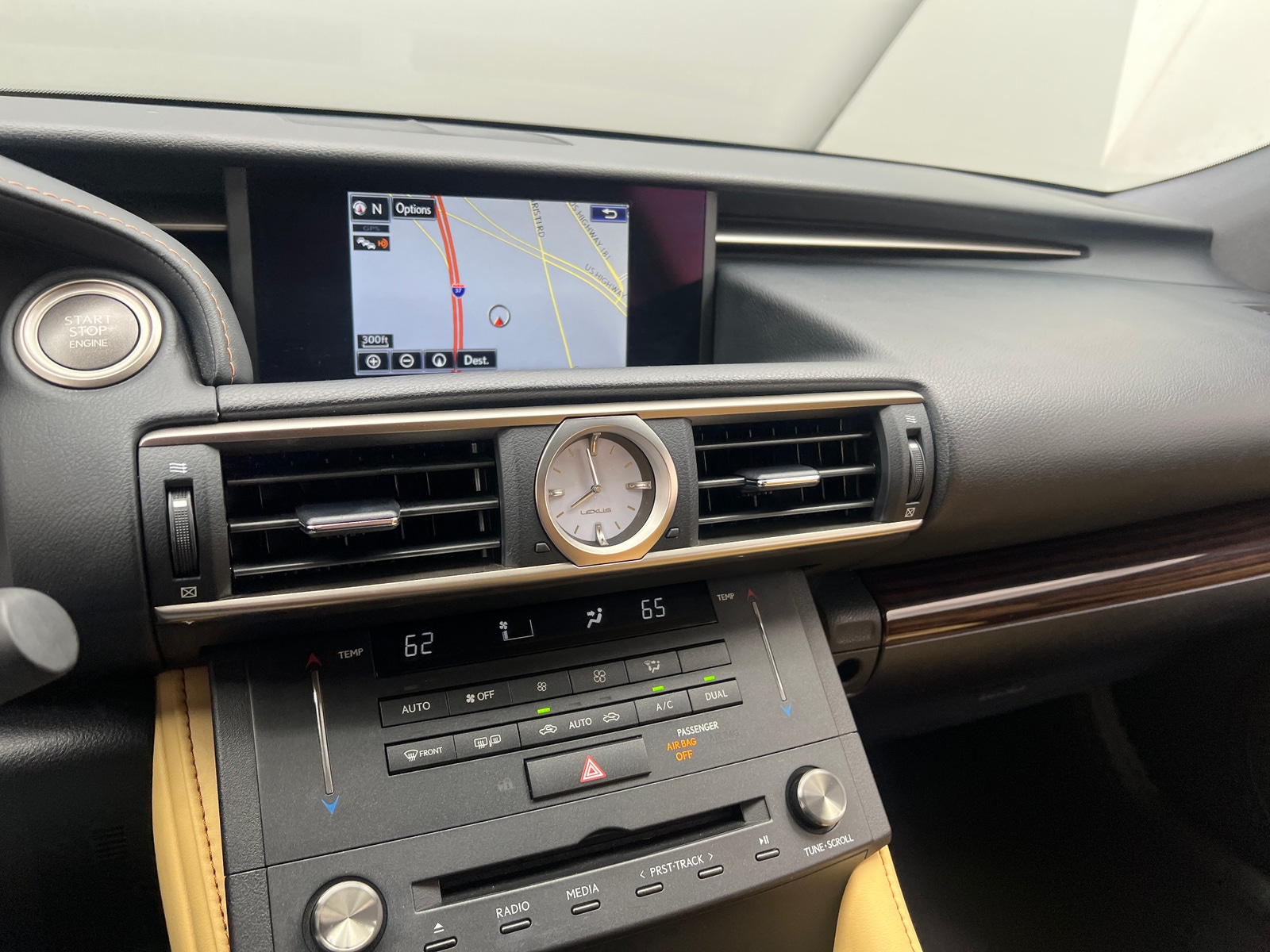 Thumbnail: 2016 Lexus RC - 2