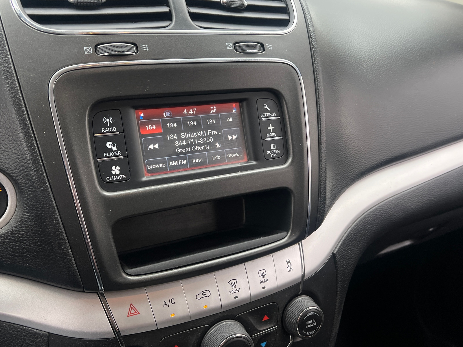 Thumbnail: 2018 Dodge Journey - 4