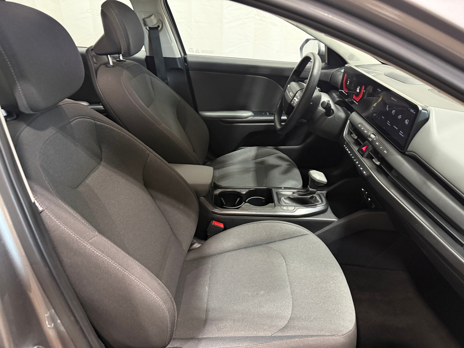 Thumbnail: 2025 Kia K4 - 2