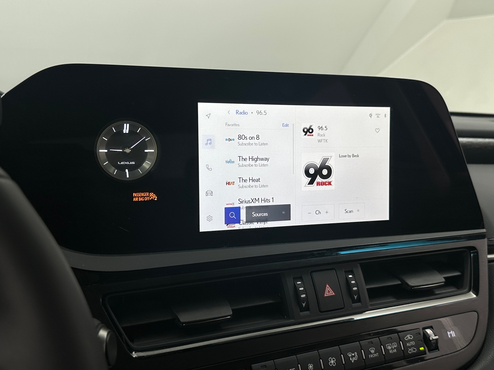 Thumbnail: 2025 Lexus ES - 3